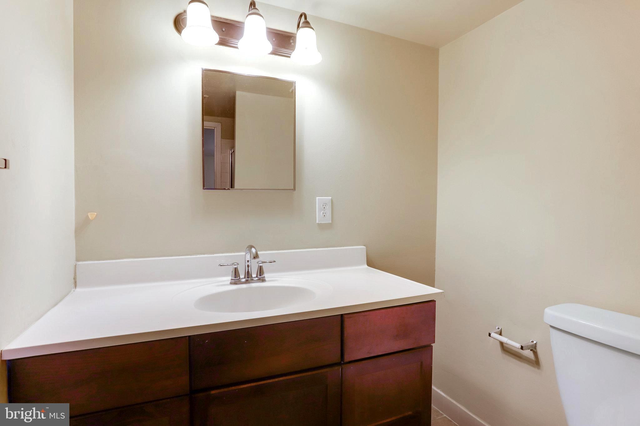 NORMANDIE ON THE LAKE II - Residential