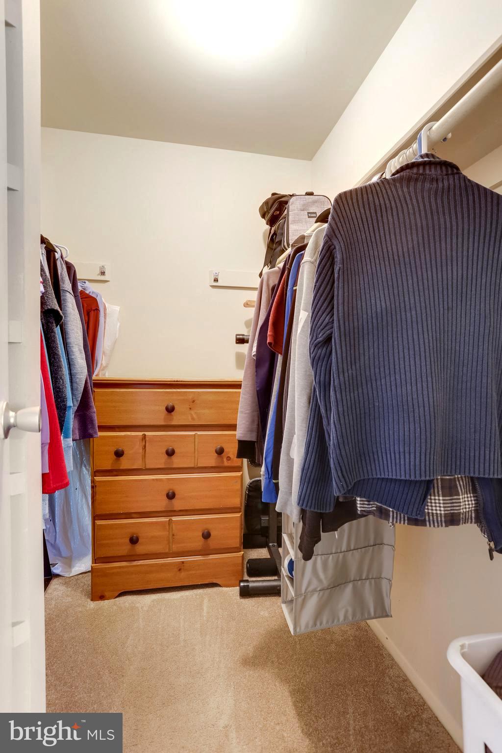 NORMANDIE ON THE LAKE II - Residential