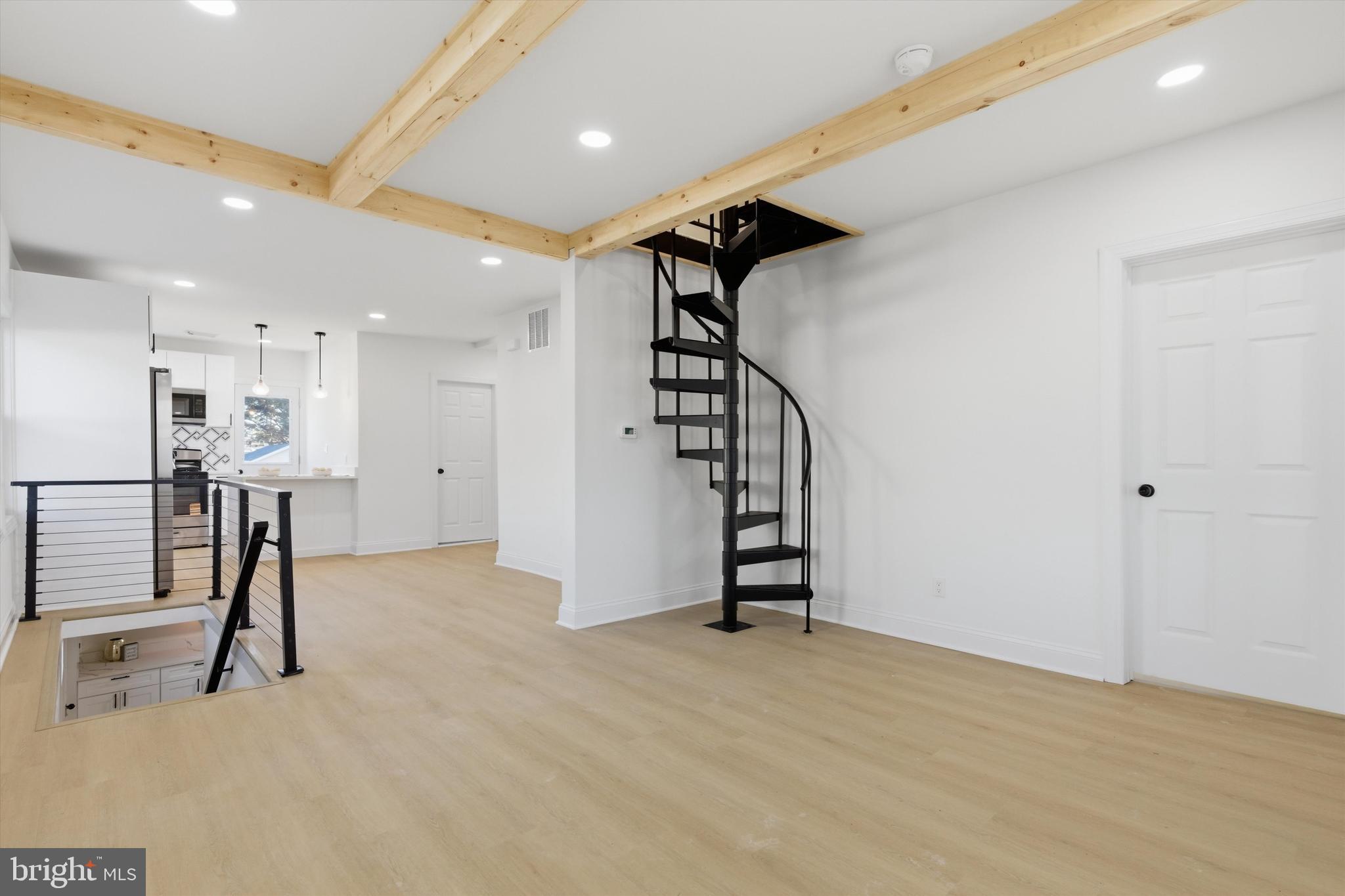 BROOKLYN HEIGHTS - Residential