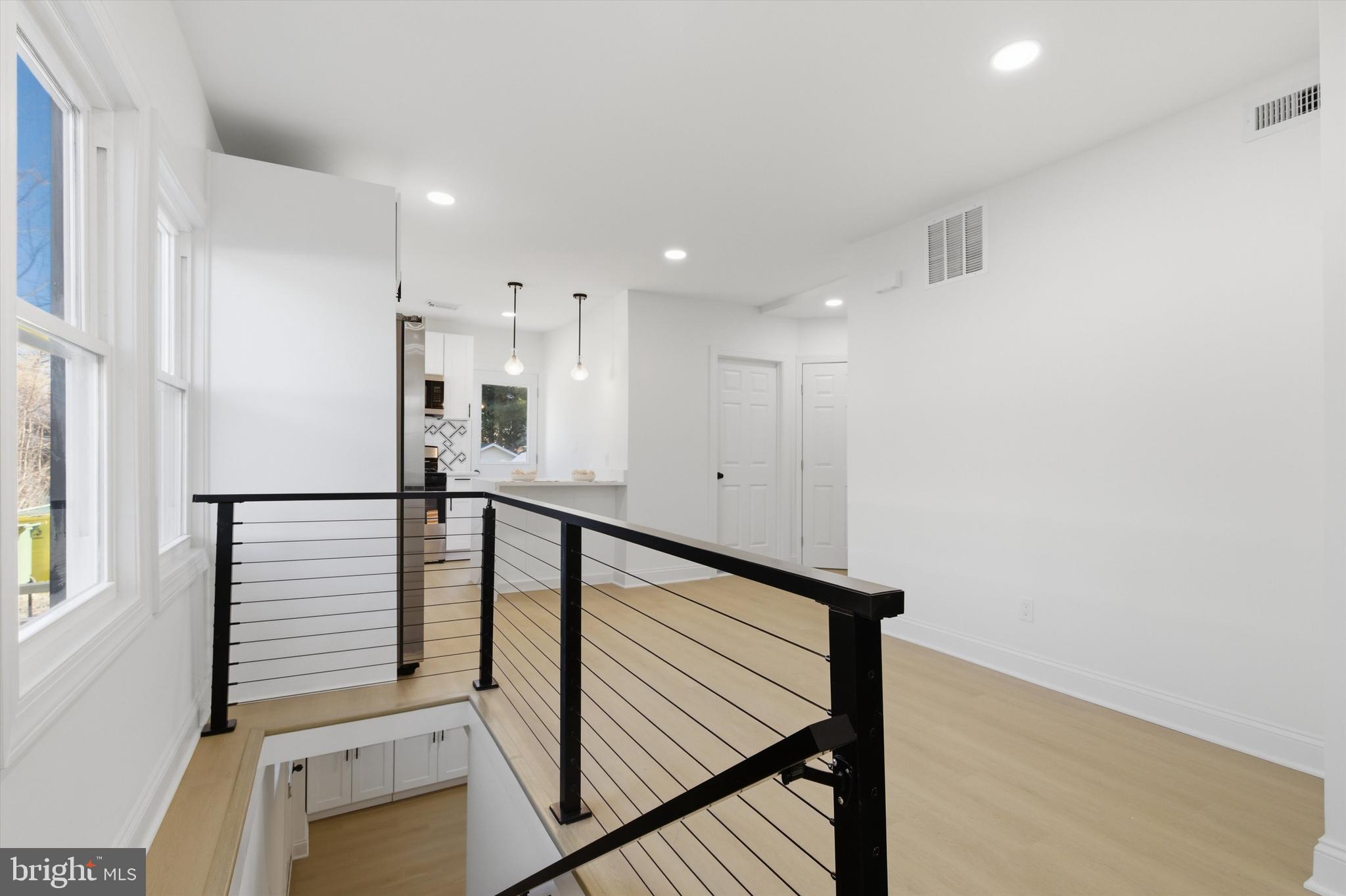 BROOKLYN HEIGHTS - Residential