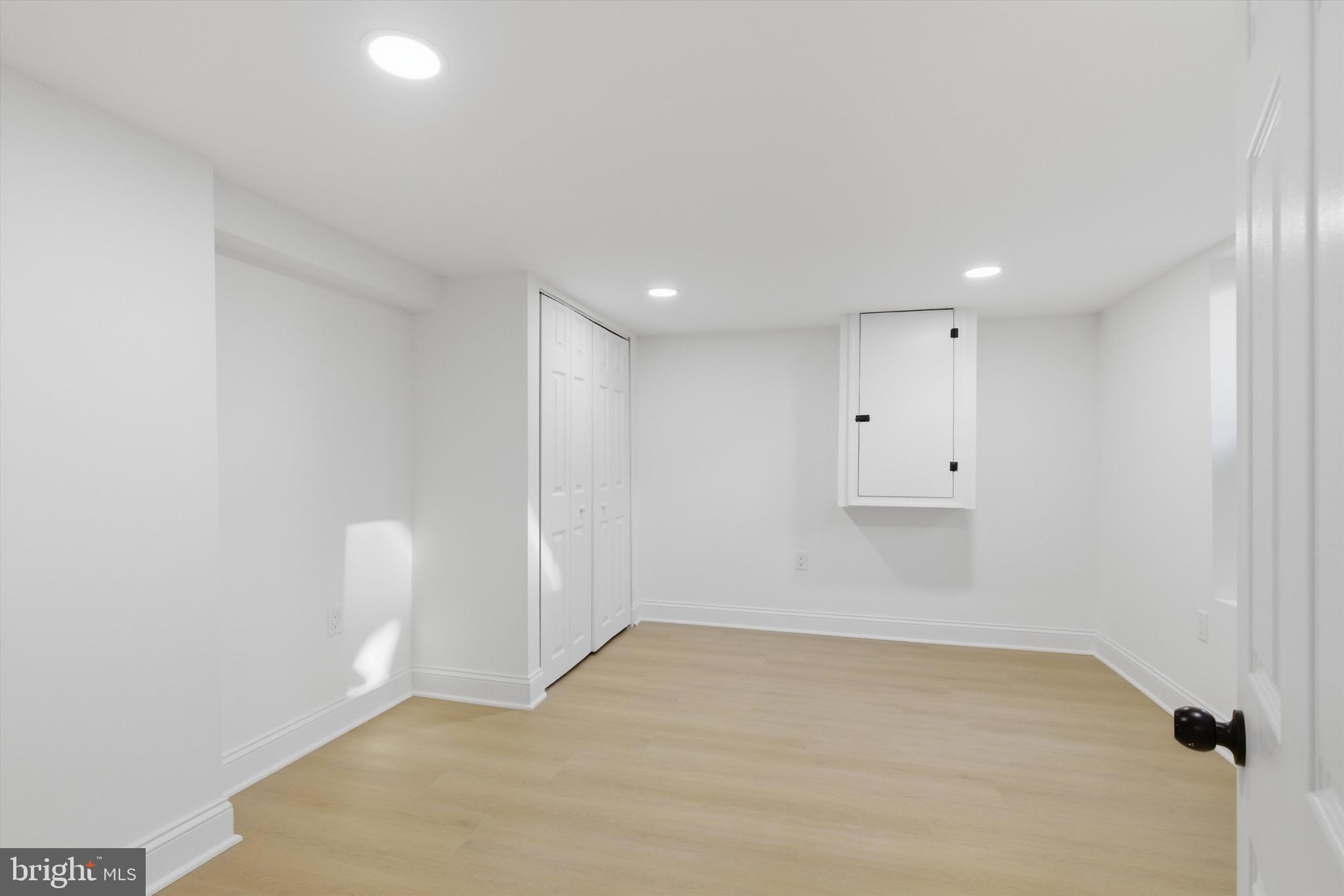 BROOKLYN HEIGHTS - Residential