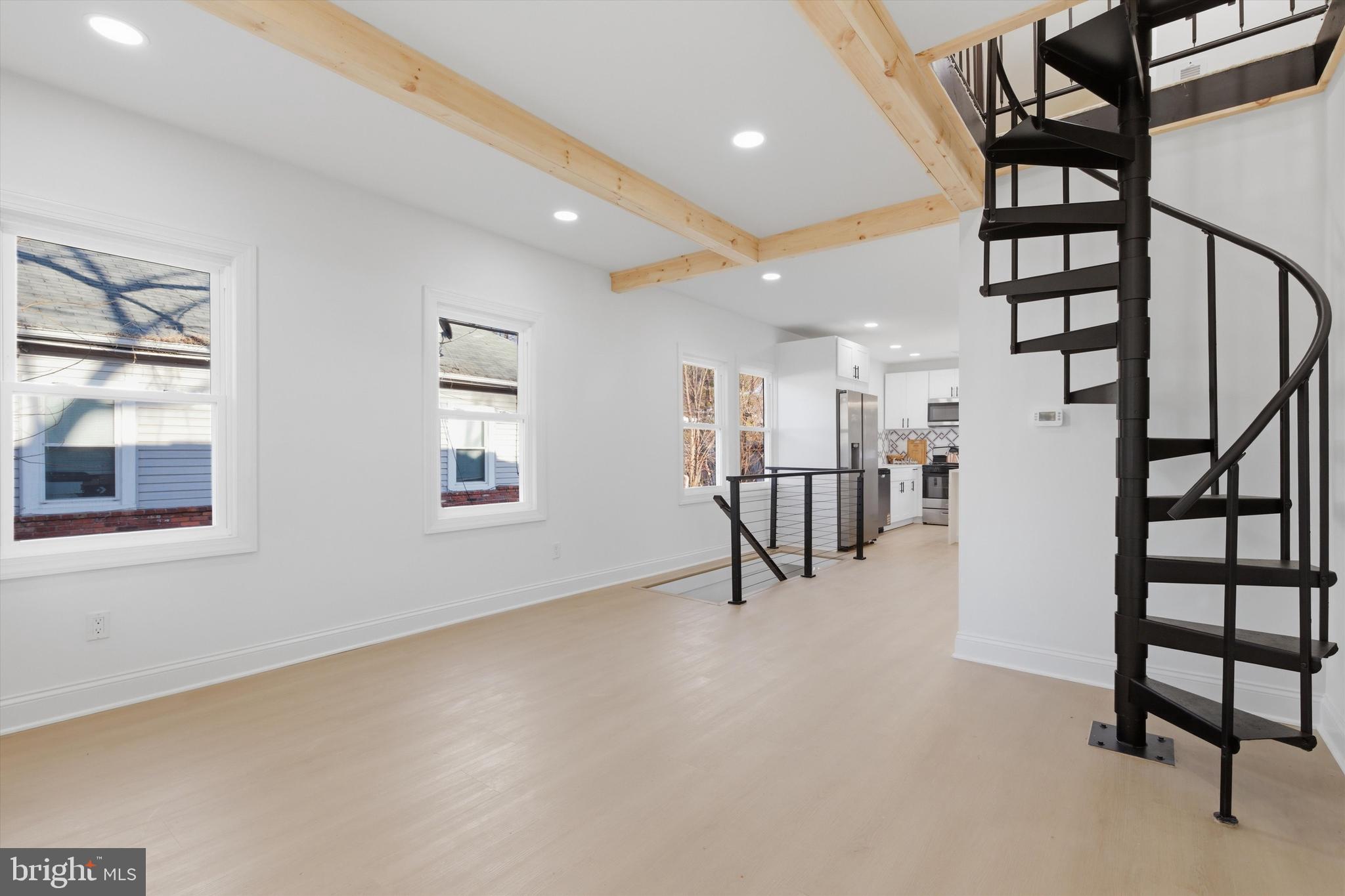 BROOKLYN HEIGHTS - Residential