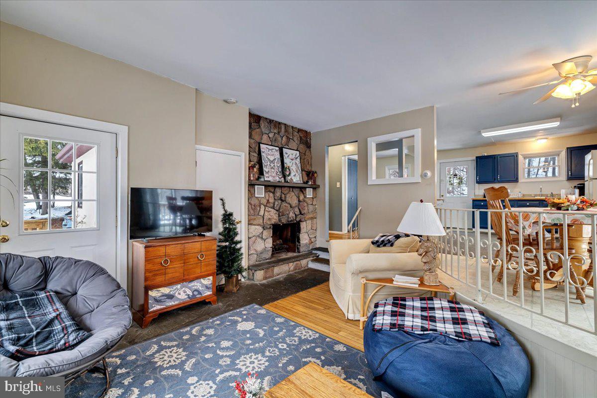 CRESCO - Residential Lease