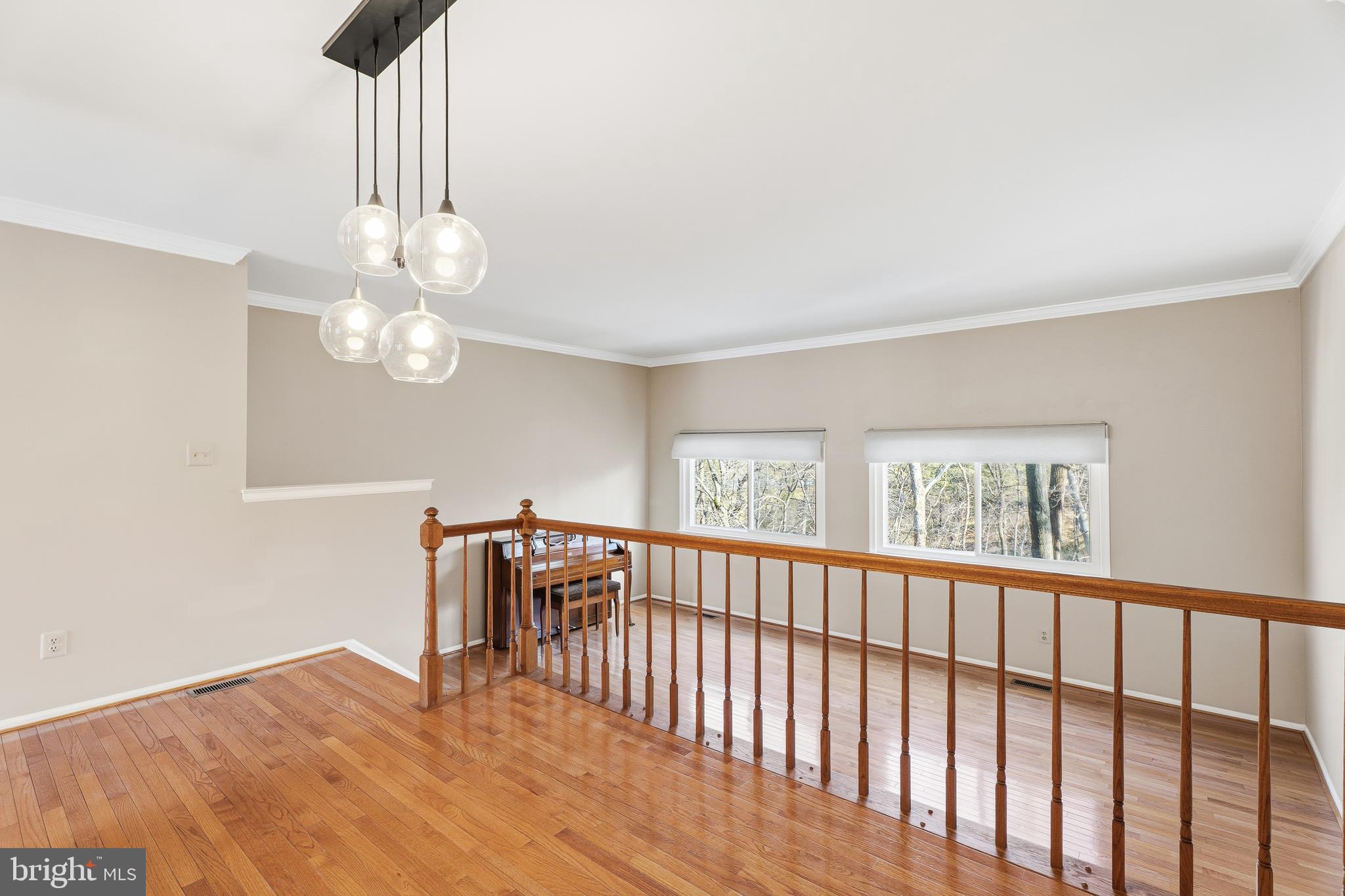 SUMMIT CHASE - Residential Lease