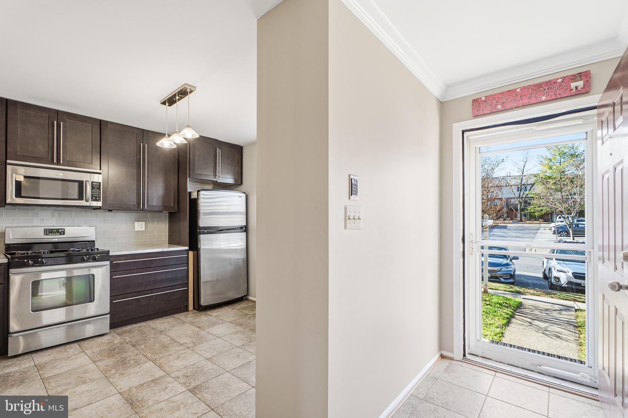 SUMMIT CHASE - Residential Lease