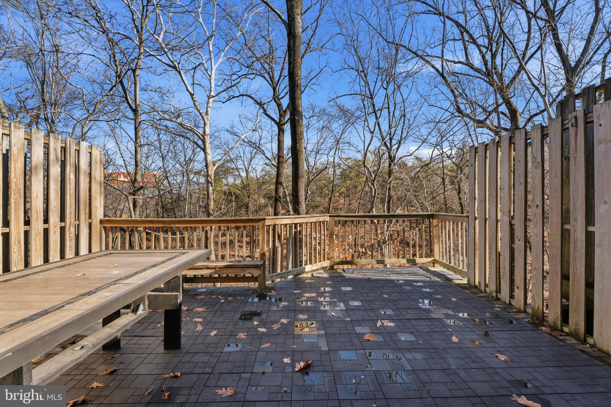 SUMMIT CHASE - Residential Lease