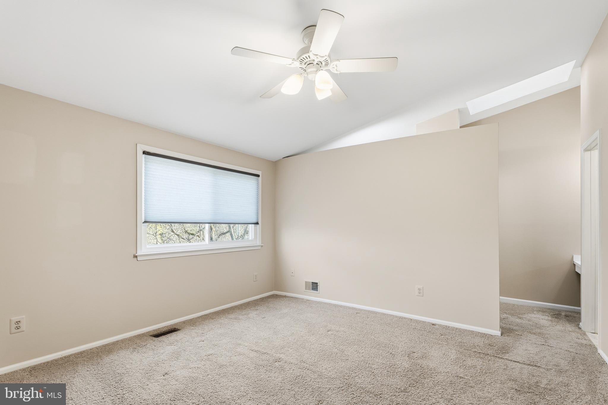 SUMMIT CHASE - Residential Lease