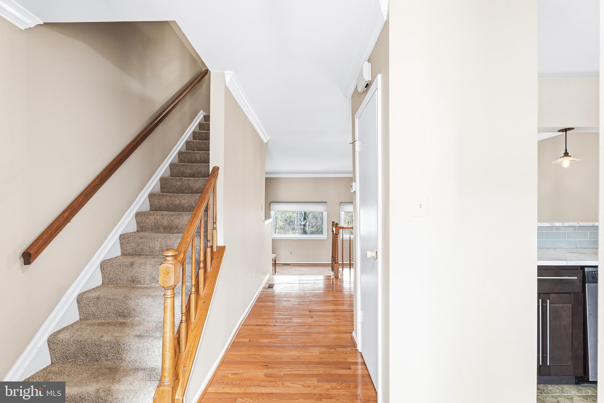 SUMMIT CHASE - Residential Lease