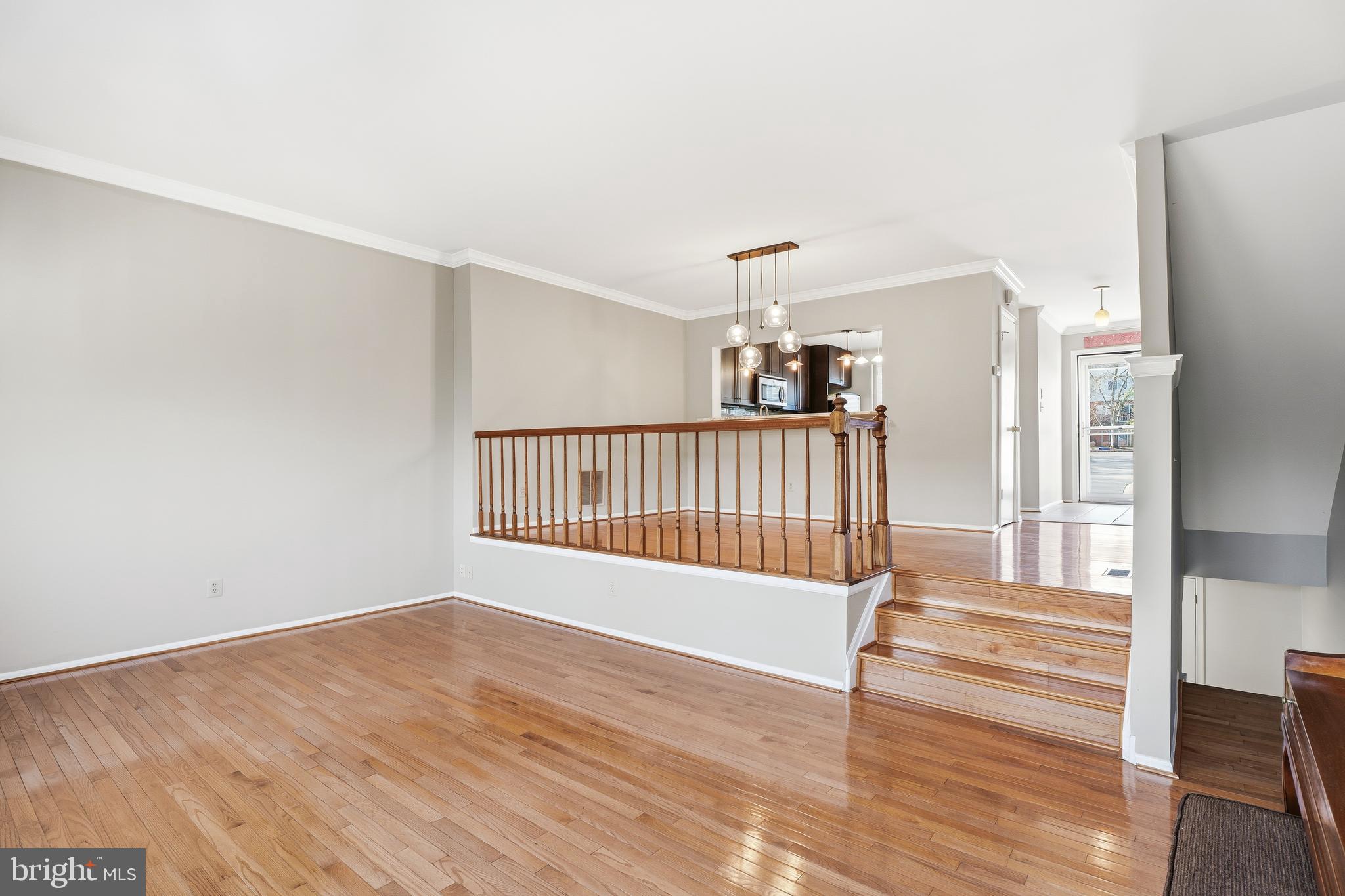 SUMMIT CHASE - Residential Lease