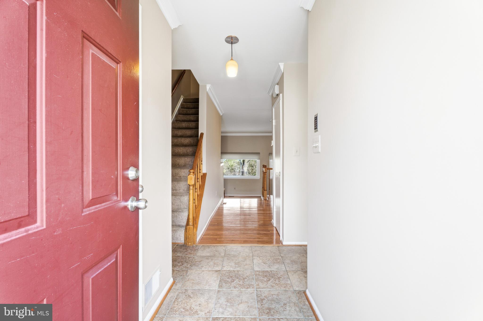 SUMMIT CHASE - Residential Lease