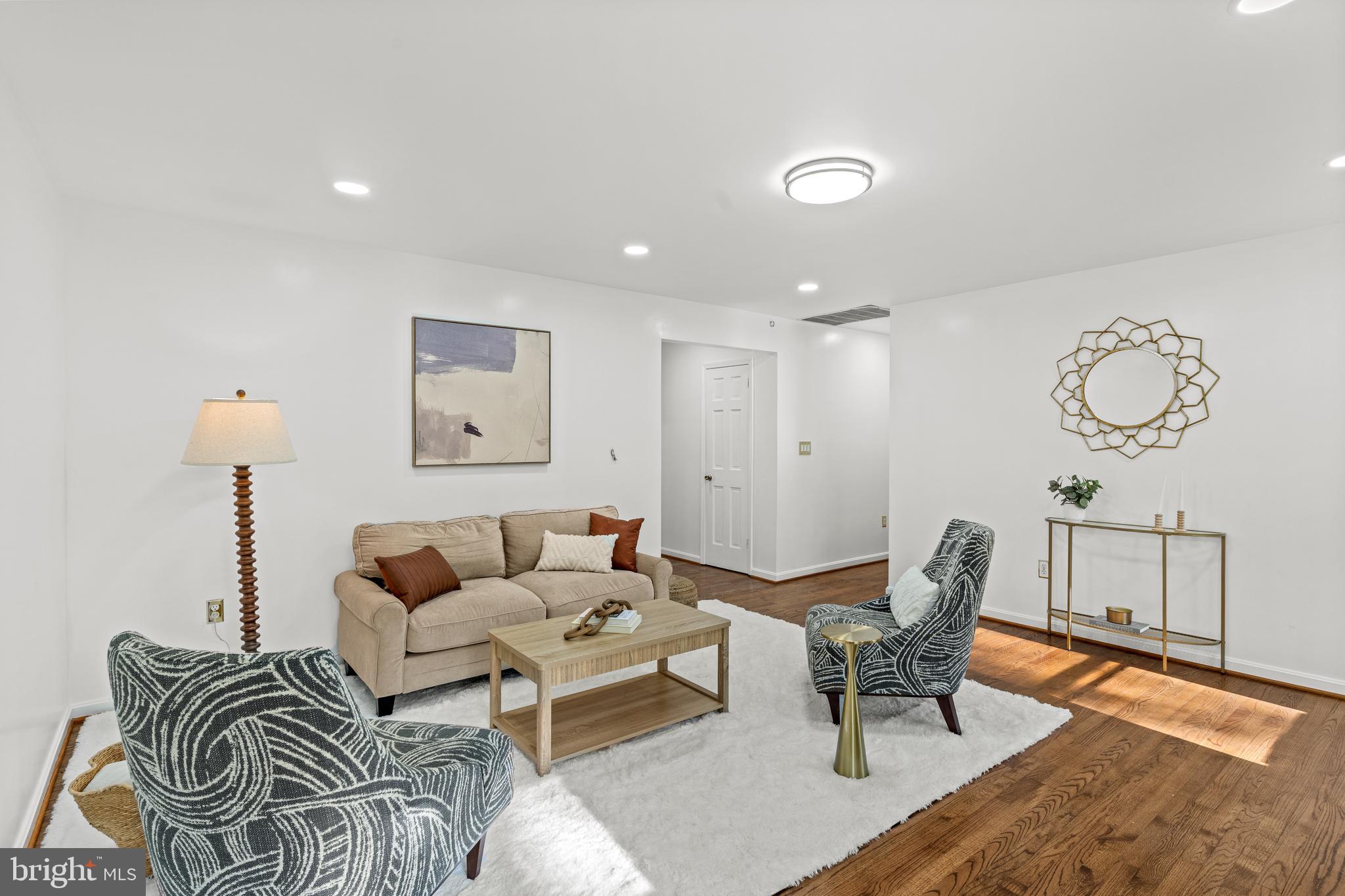 BULL RUN MOUNTAIN ESTATE - Residential