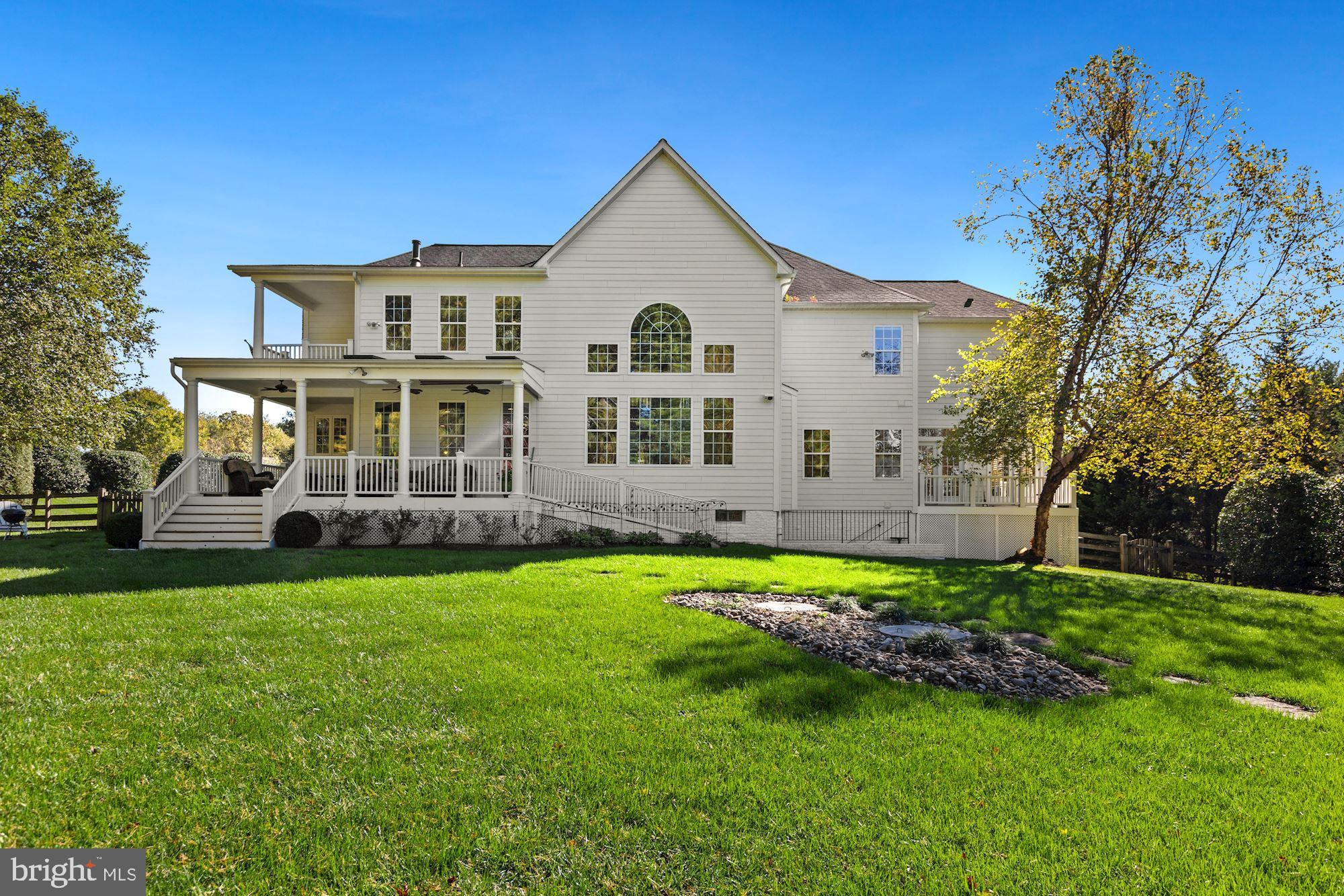 ROBERTS LANDING - Residential