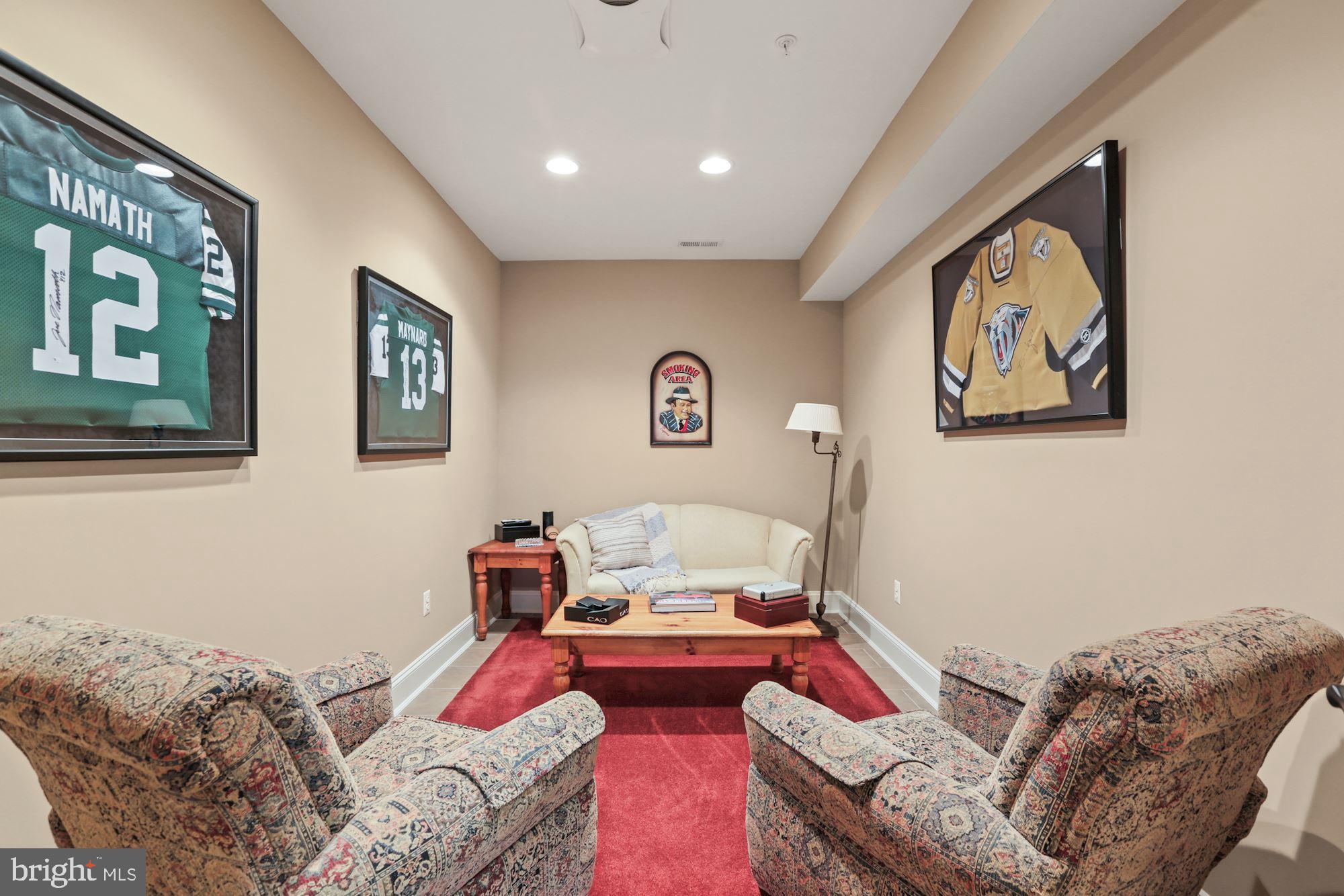 ROBERTS LANDING - Residential