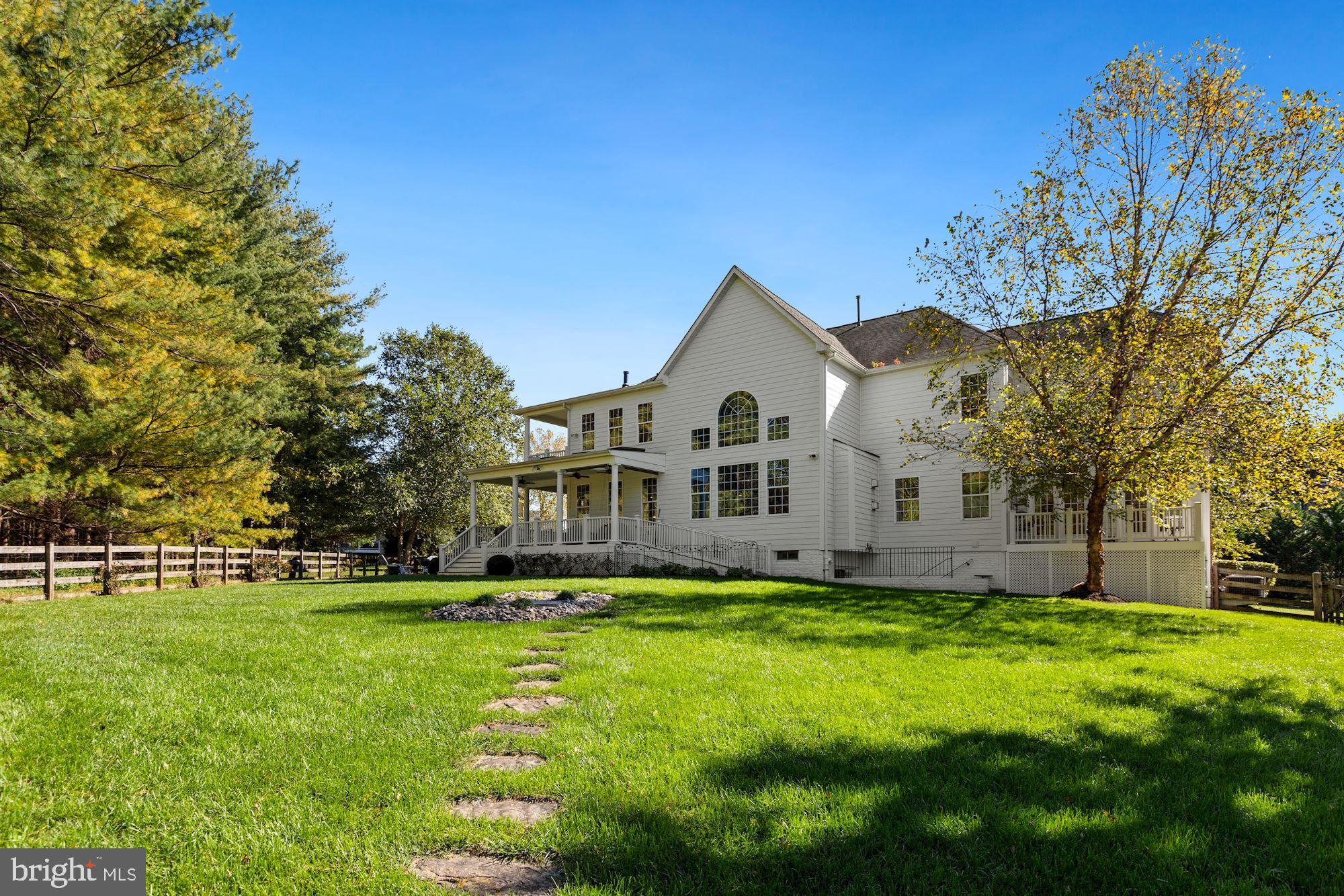 ROBERTS LANDING - Residential