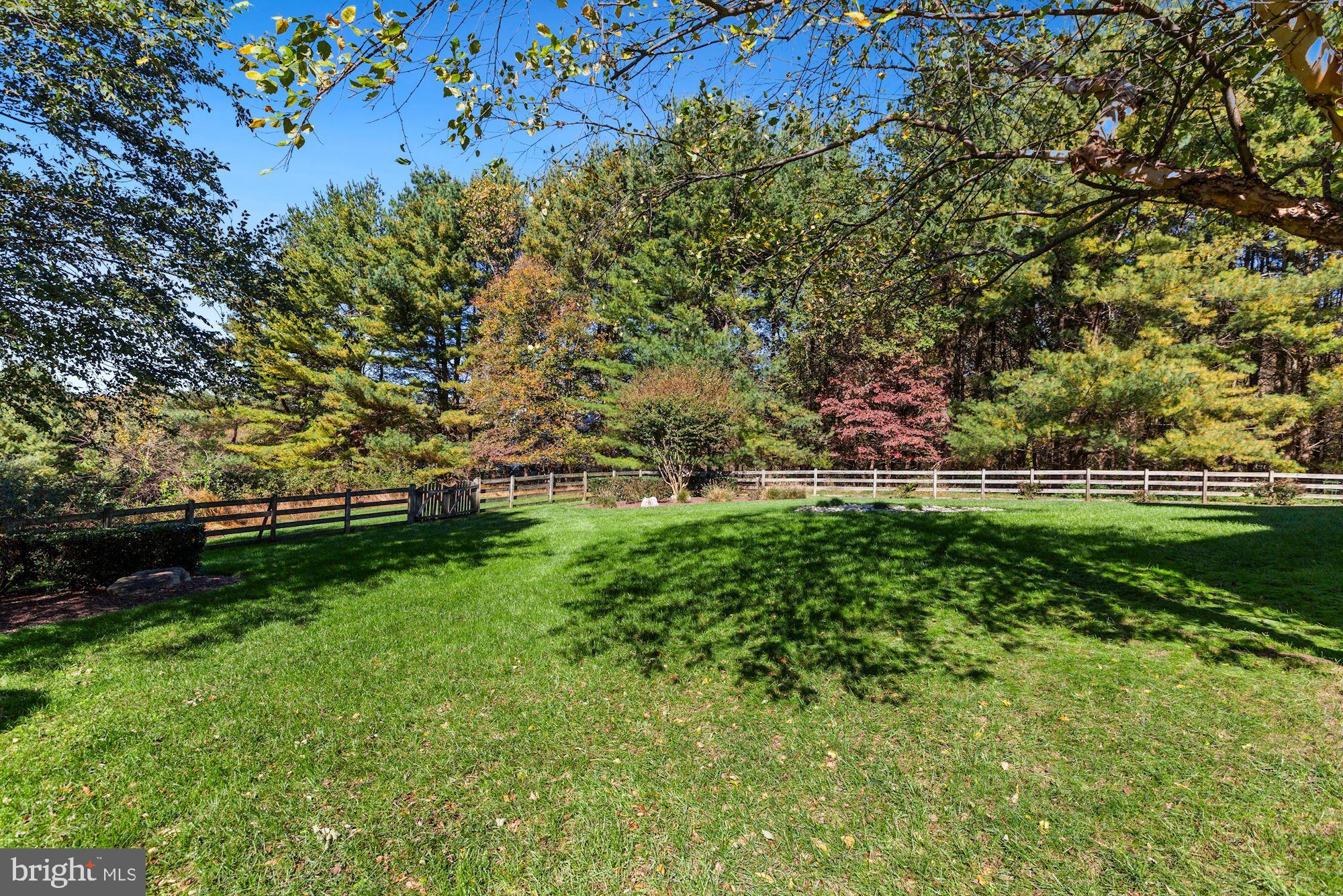 ROBERTS LANDING - Residential