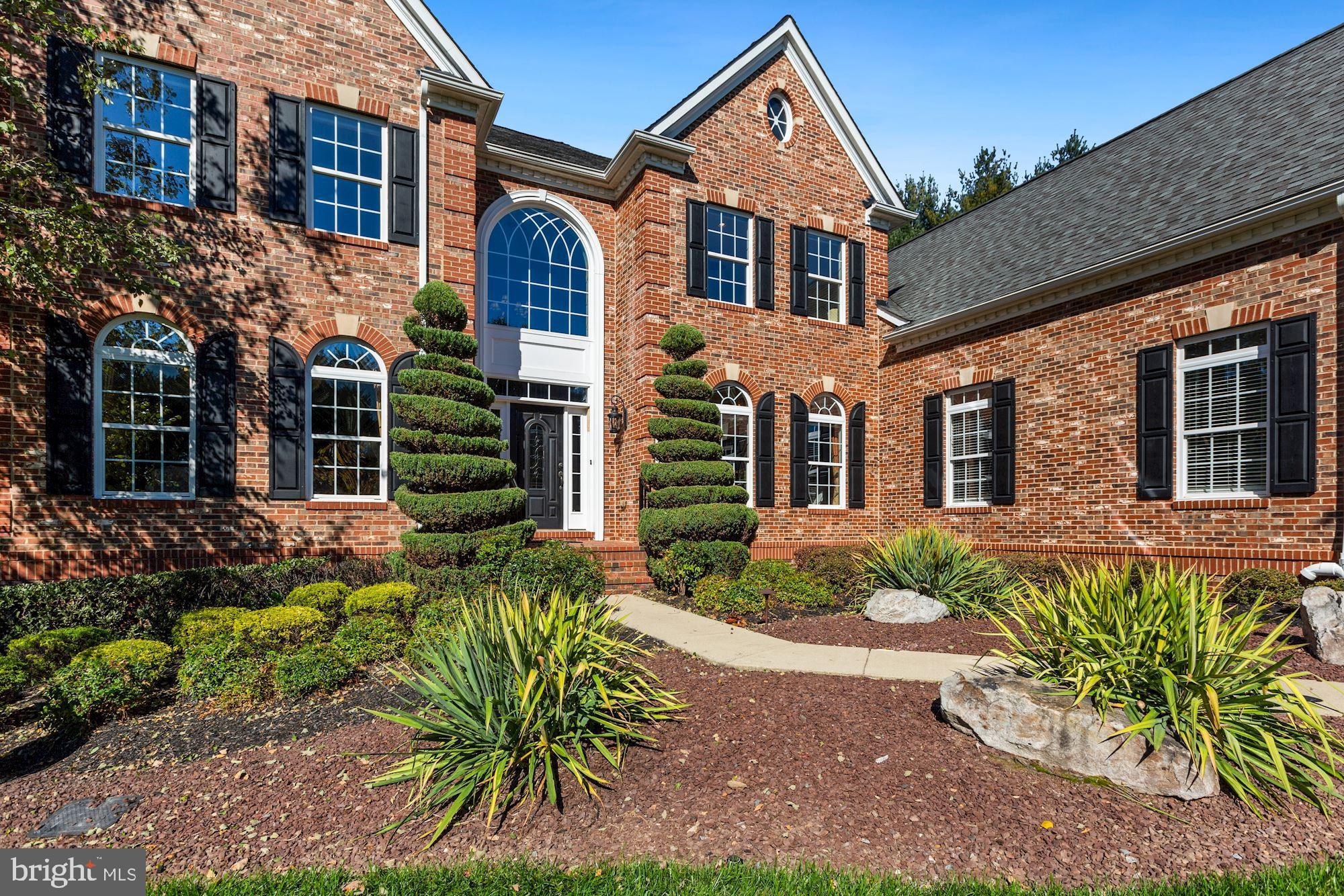 ROBERTS LANDING - Residential