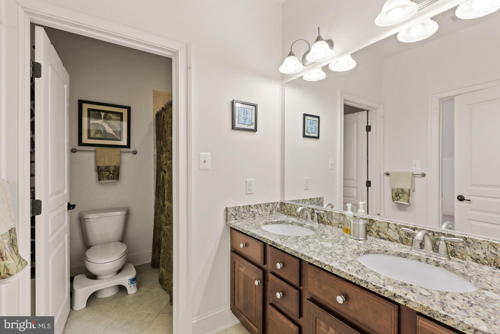 ROBERTS LANDING - Residential