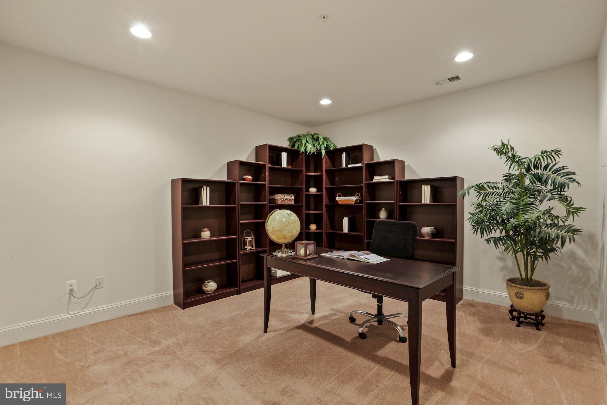 ROBERTS LANDING - Residential