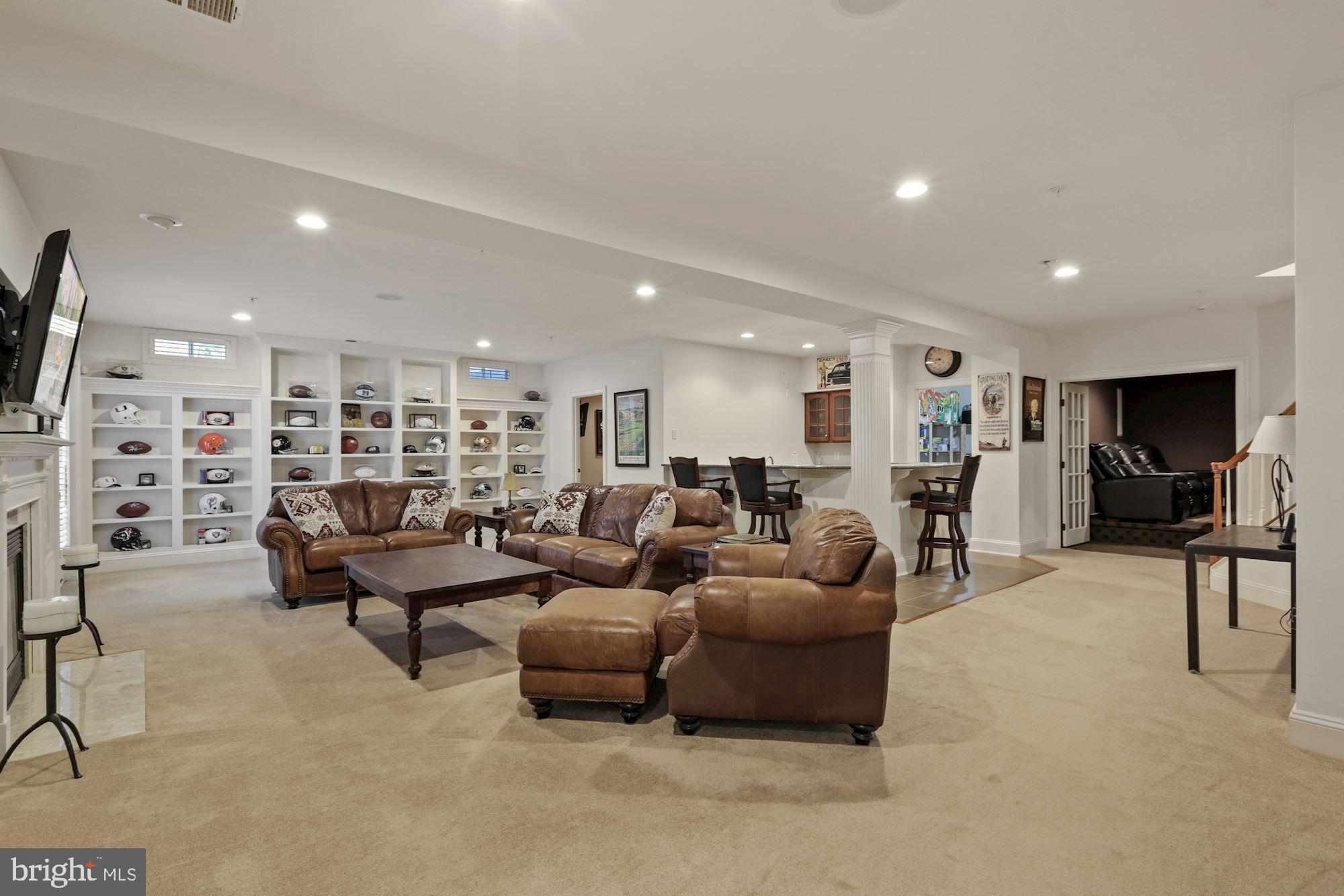 ROBERTS LANDING - Residential