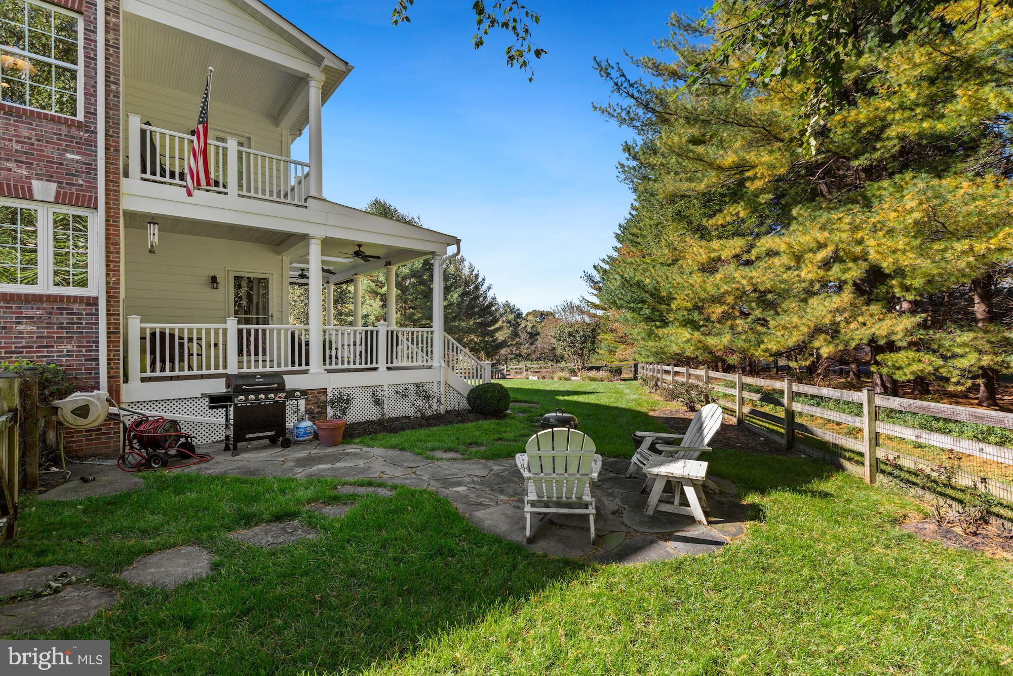 ROBERTS LANDING - Residential