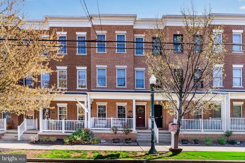 Photo of 1931 Green Street, HARRISBURG, PA 17102 (MLS # PADA2057006)