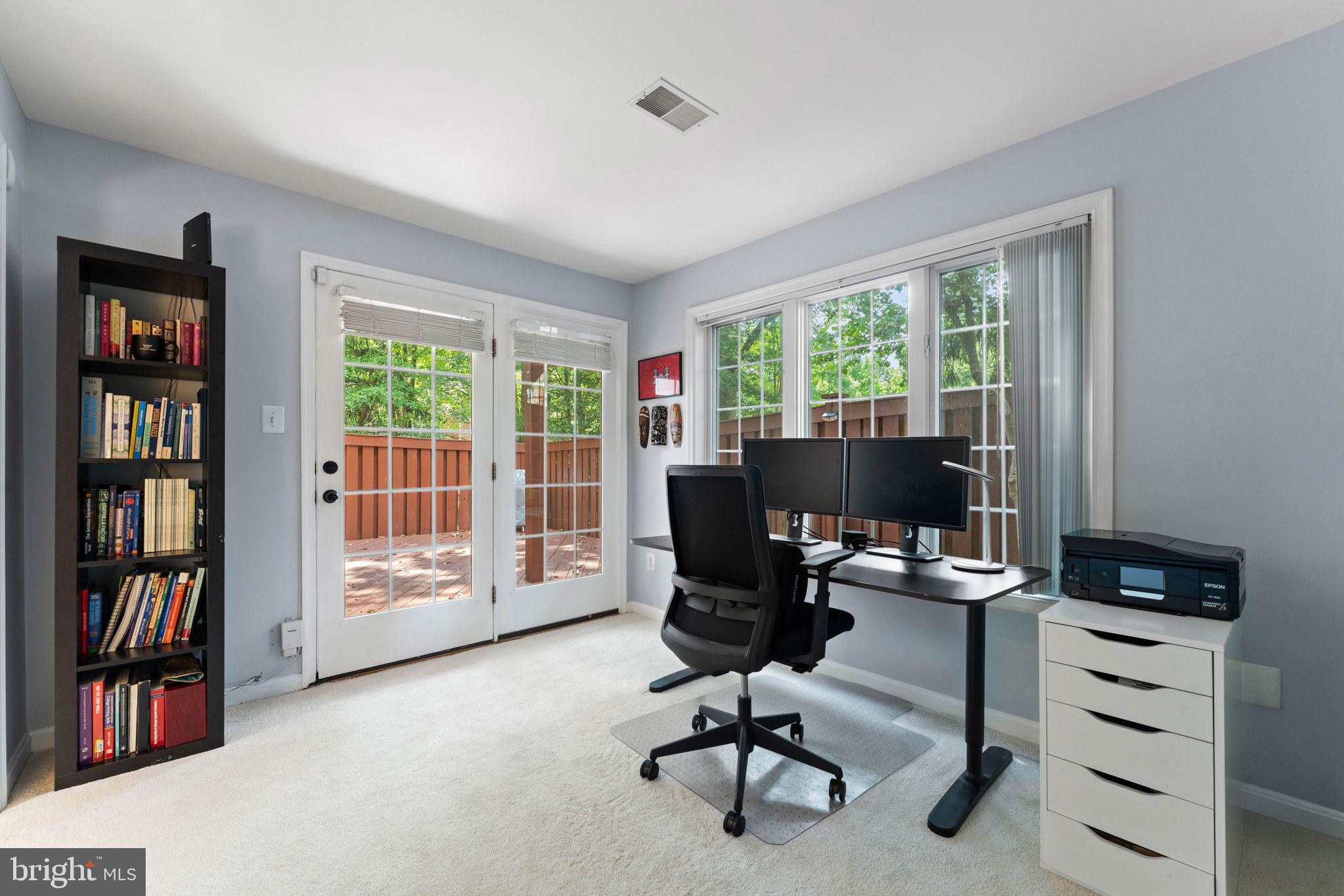 RANDOM HILLS LAND BAY - Residential