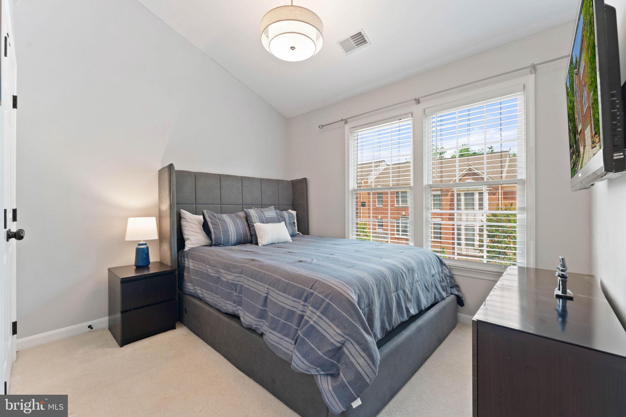 RANDOM HILLS LAND BAY - Residential