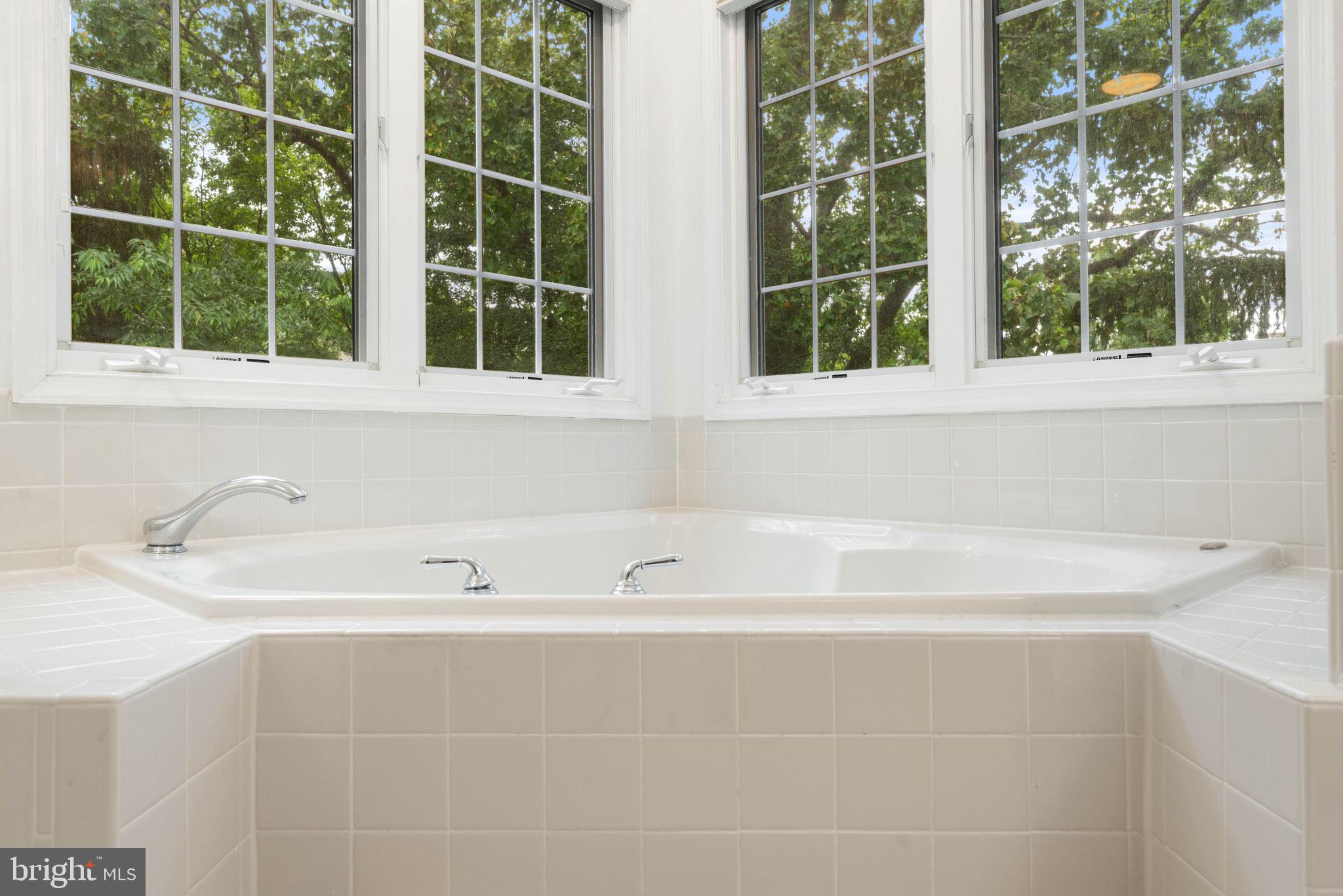 RANDOM HILLS LAND BAY - Residential