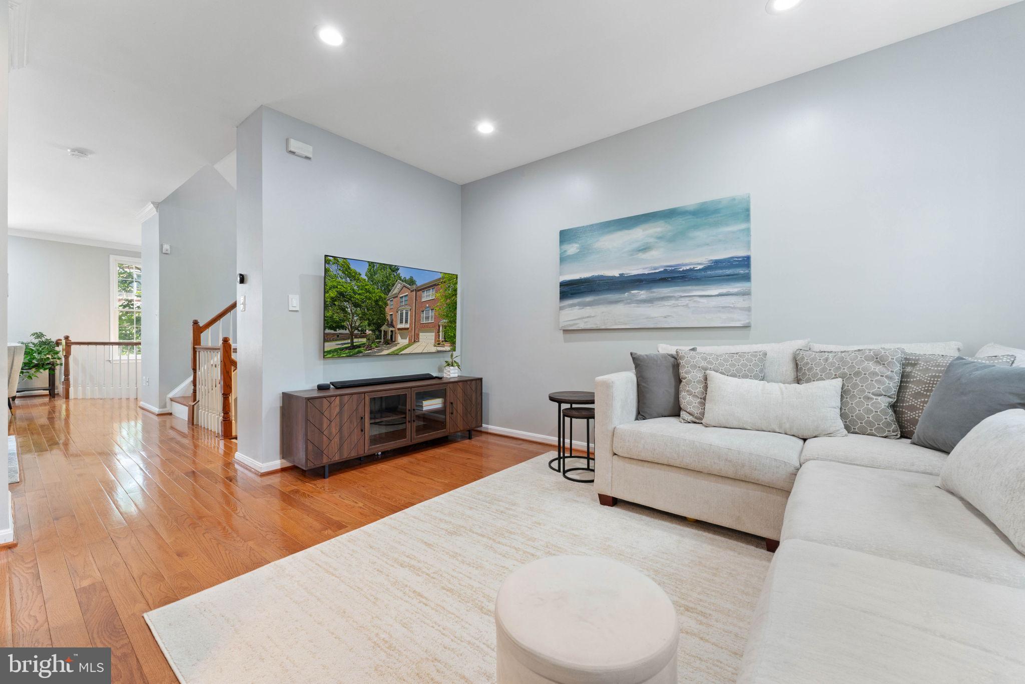 RANDOM HILLS LAND BAY - Residential