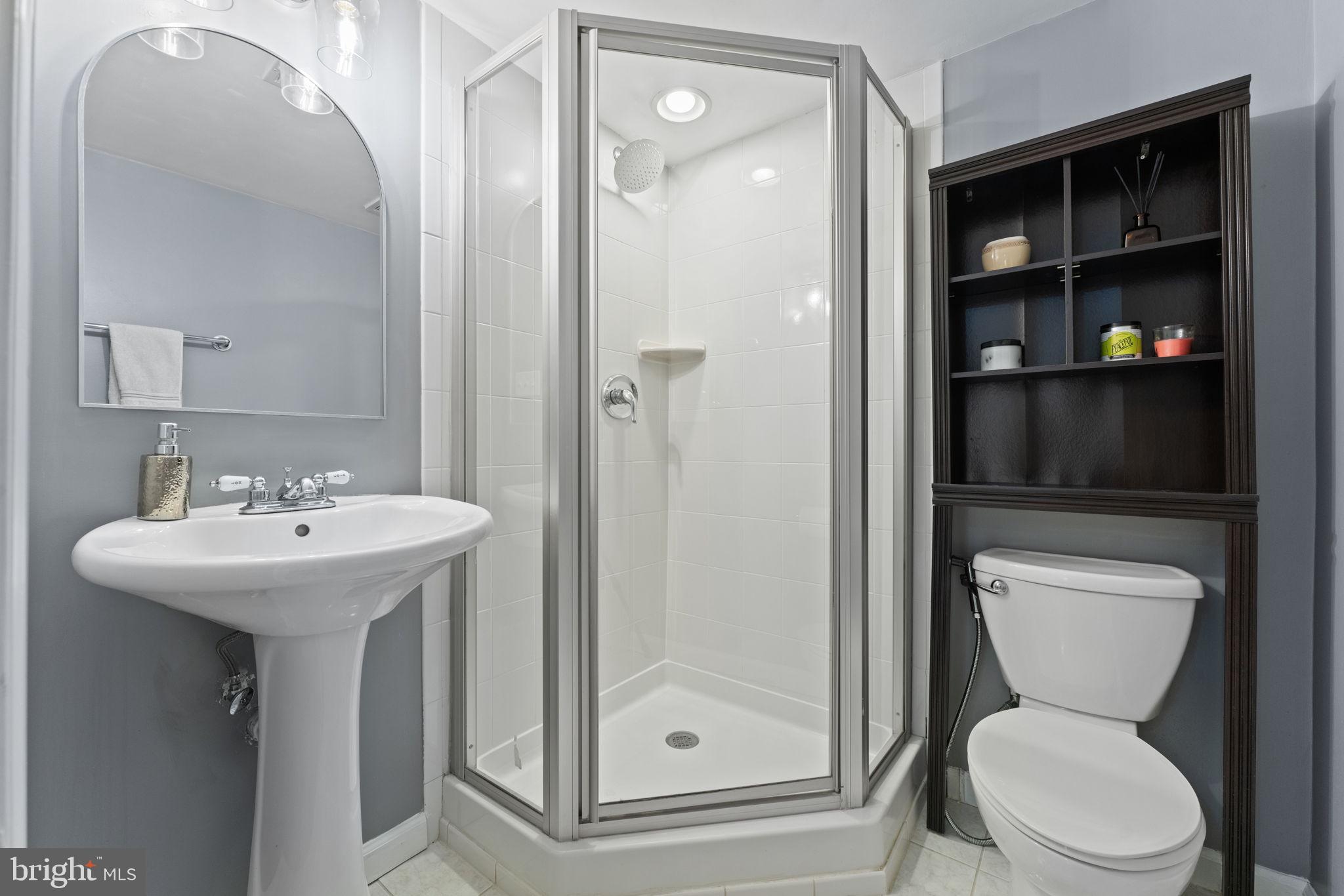 RANDOM HILLS LAND BAY - Residential