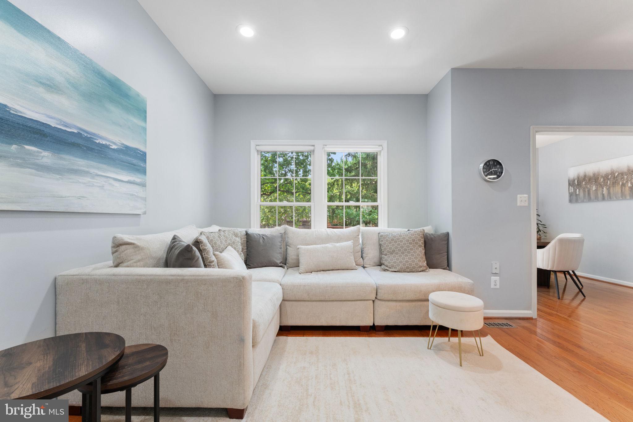 RANDOM HILLS LAND BAY - Residential