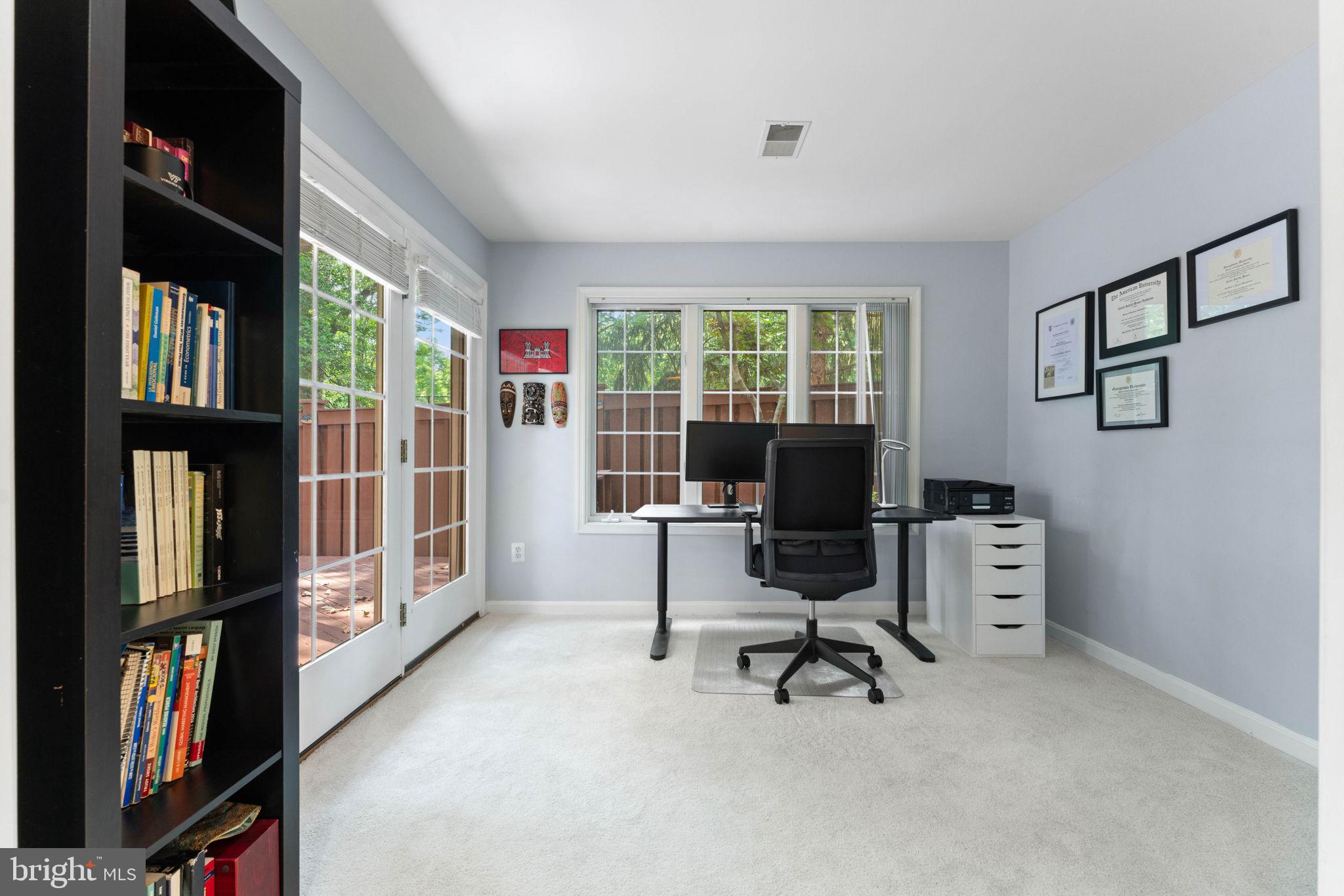 RANDOM HILLS LAND BAY - Residential