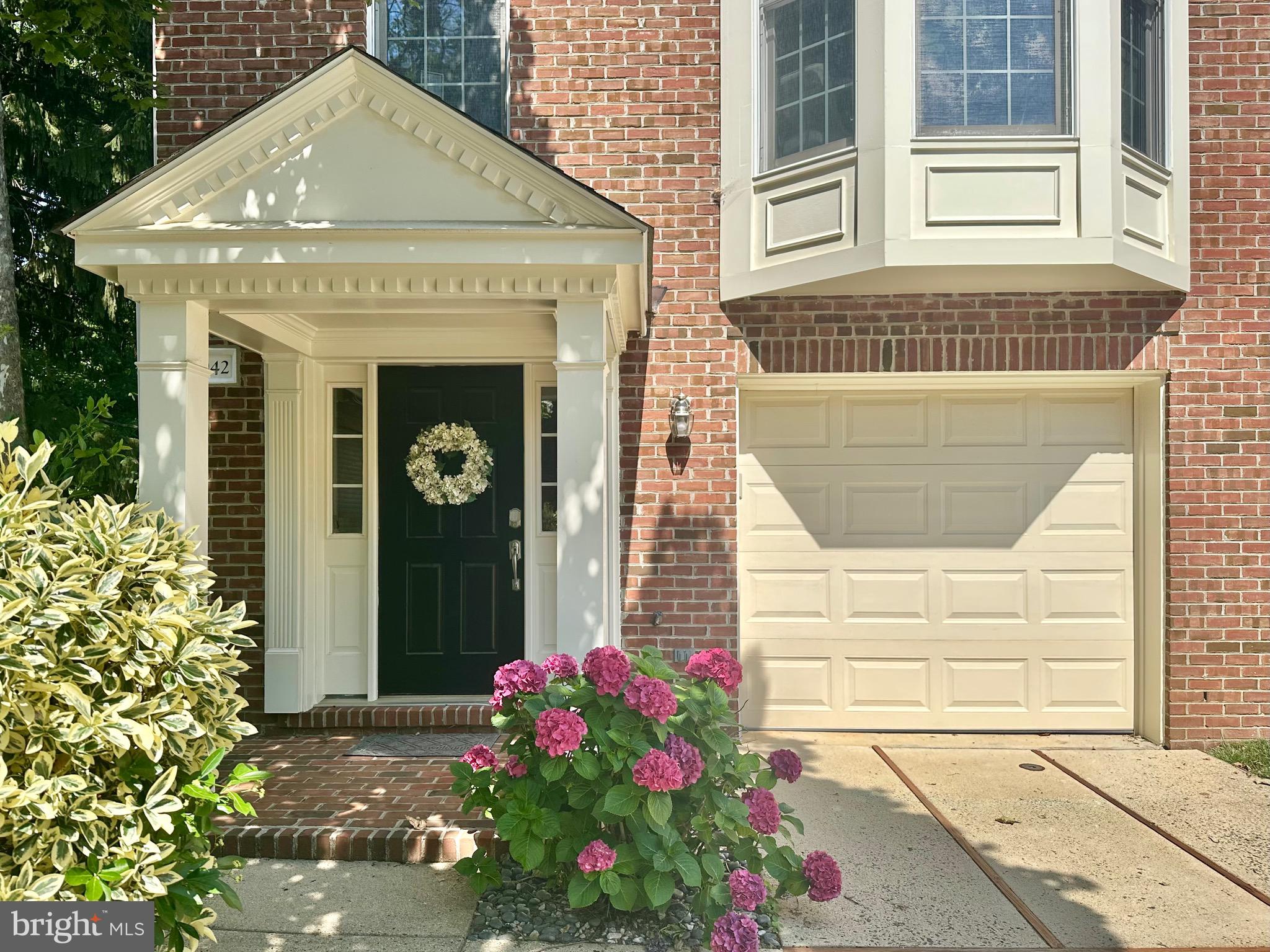 4042 WERTHERS COURT