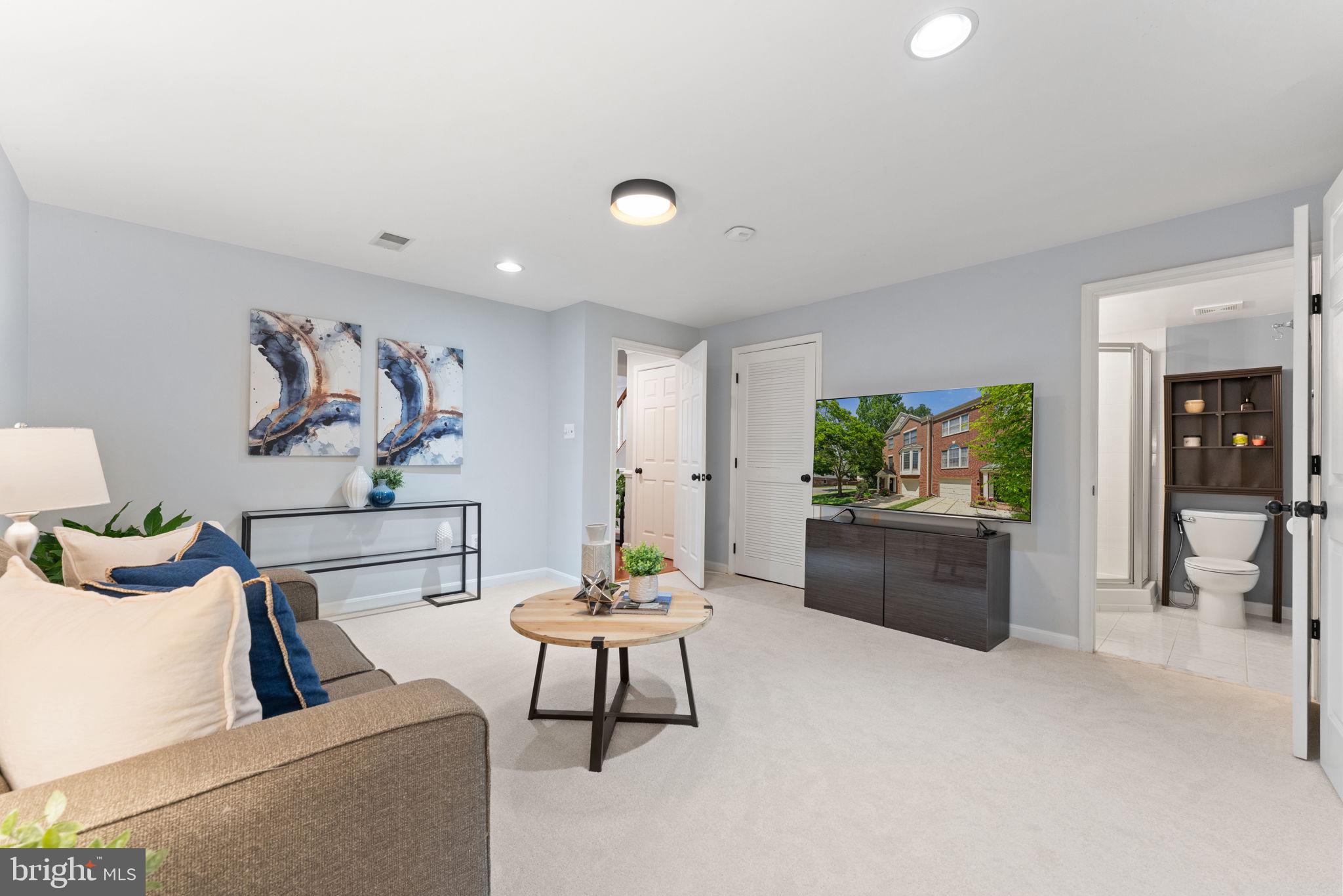 RANDOM HILLS LAND BAY - Residential