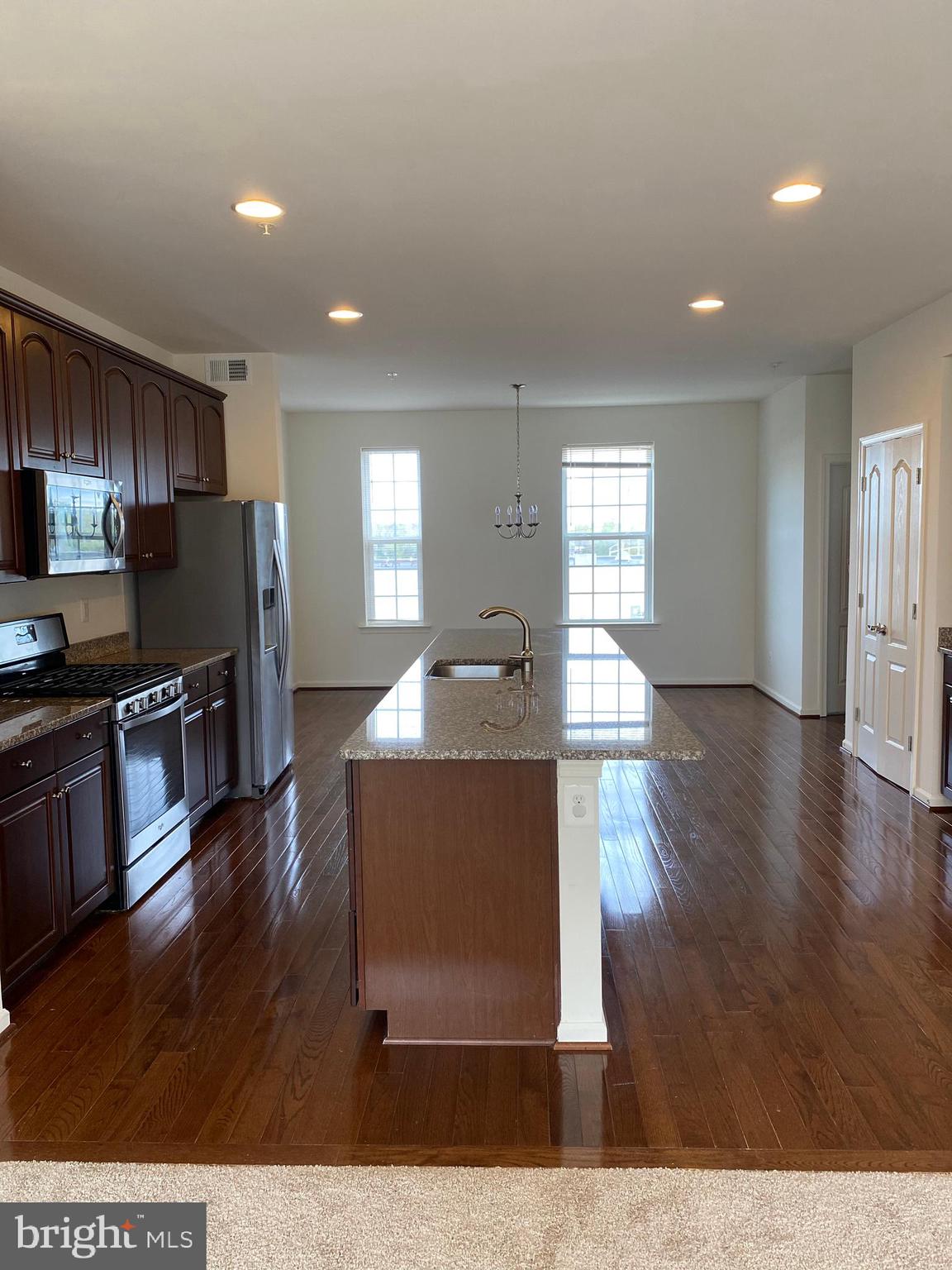 MORRIS PLACE - Residential Lease