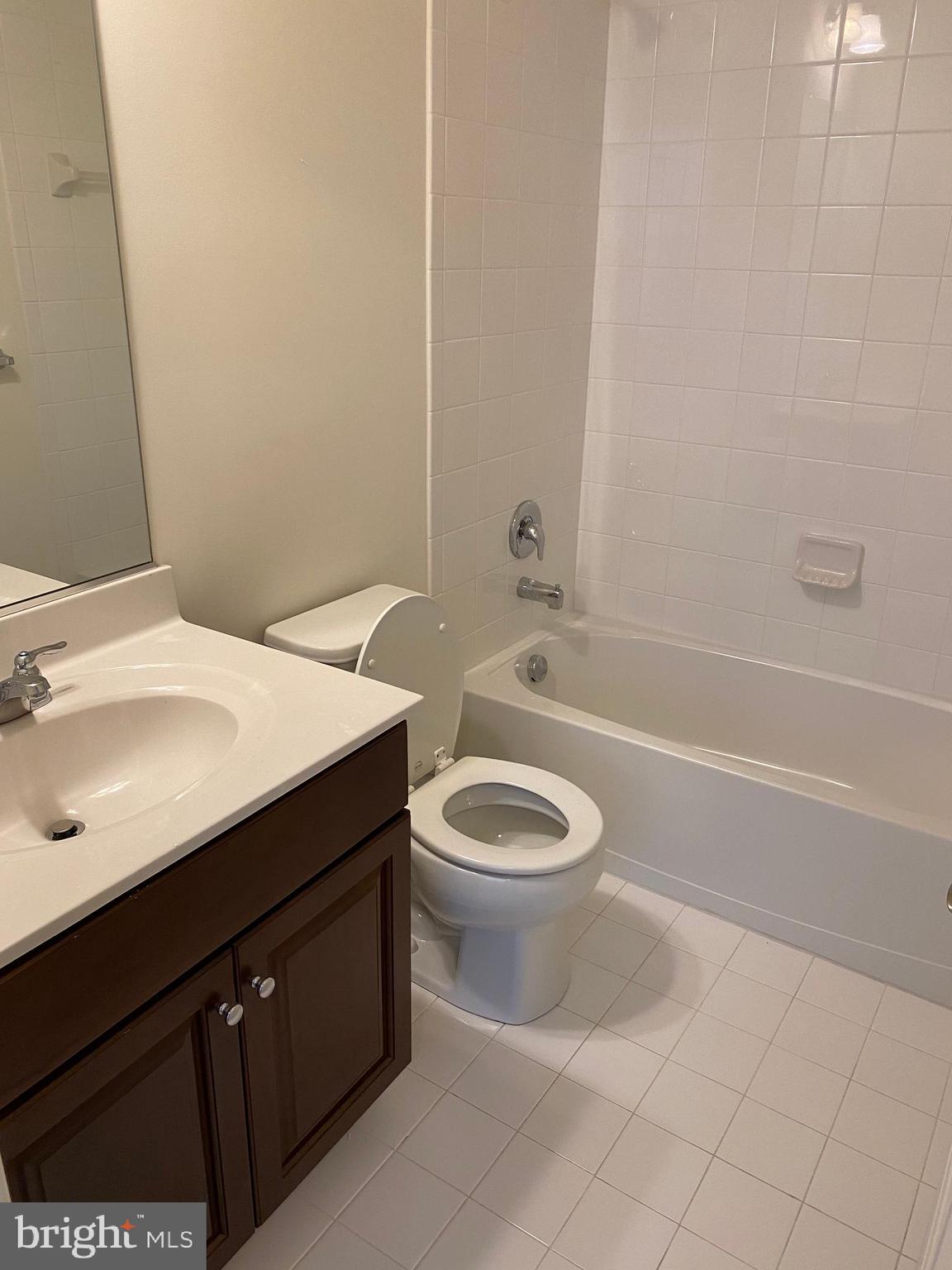 MORRIS PLACE - Residential Lease