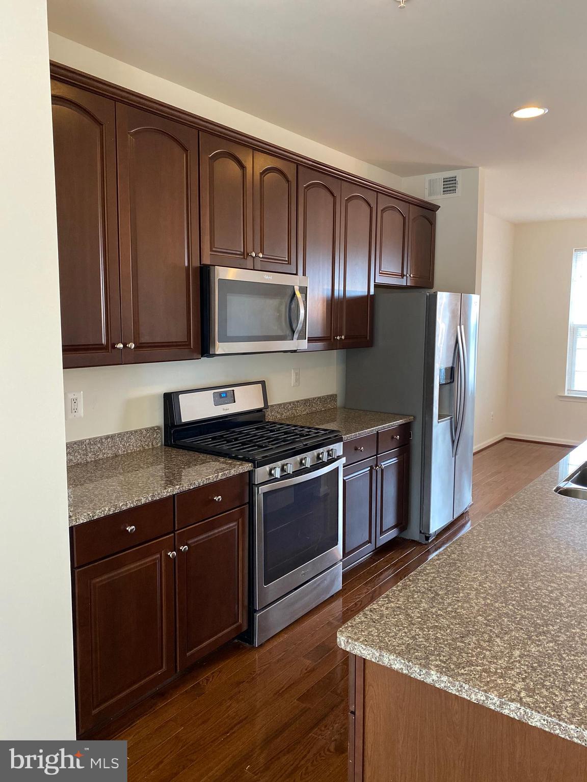 MORRIS PLACE - Residential Lease