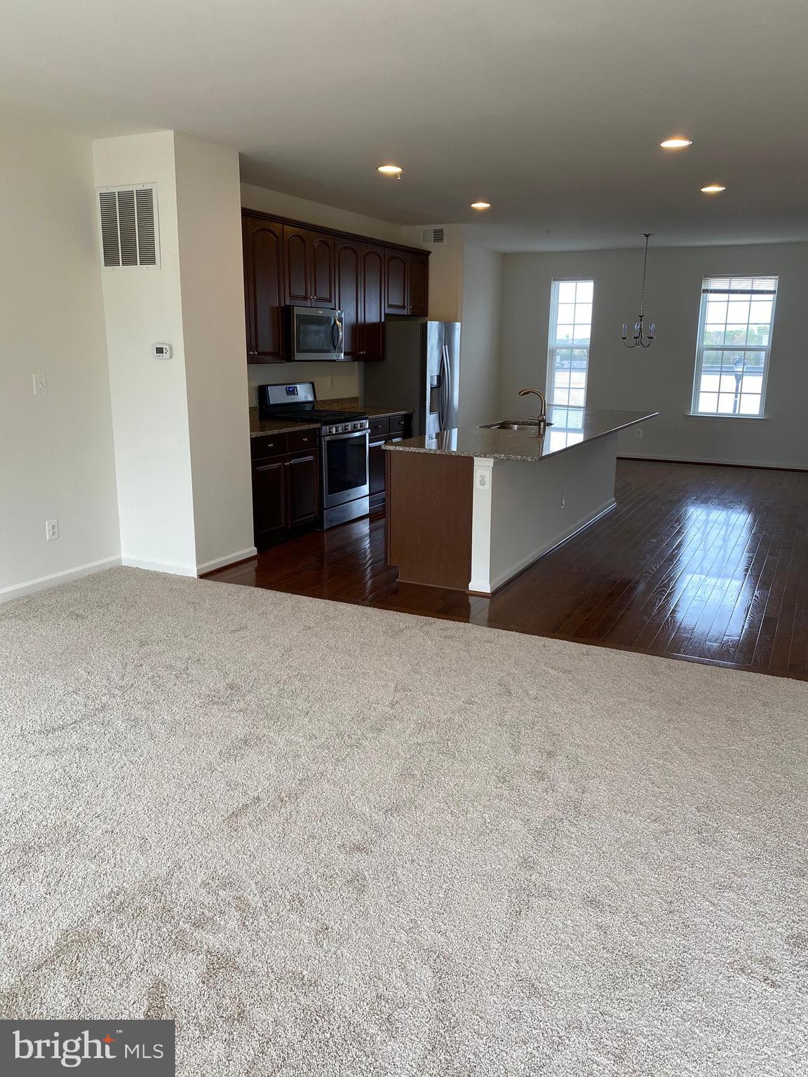 MORRIS PLACE - Residential Lease