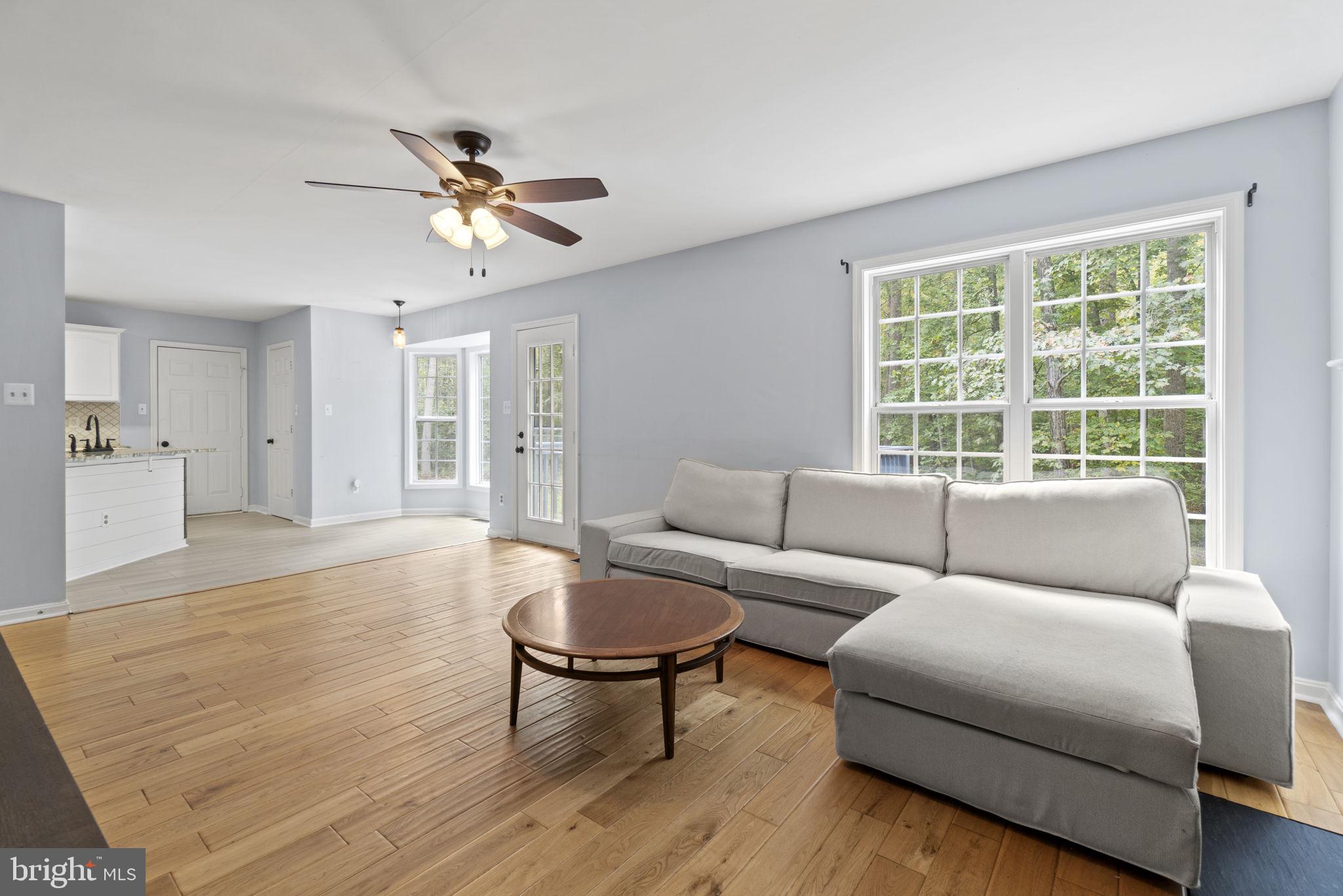 DUTCH HOLLOW - Residential