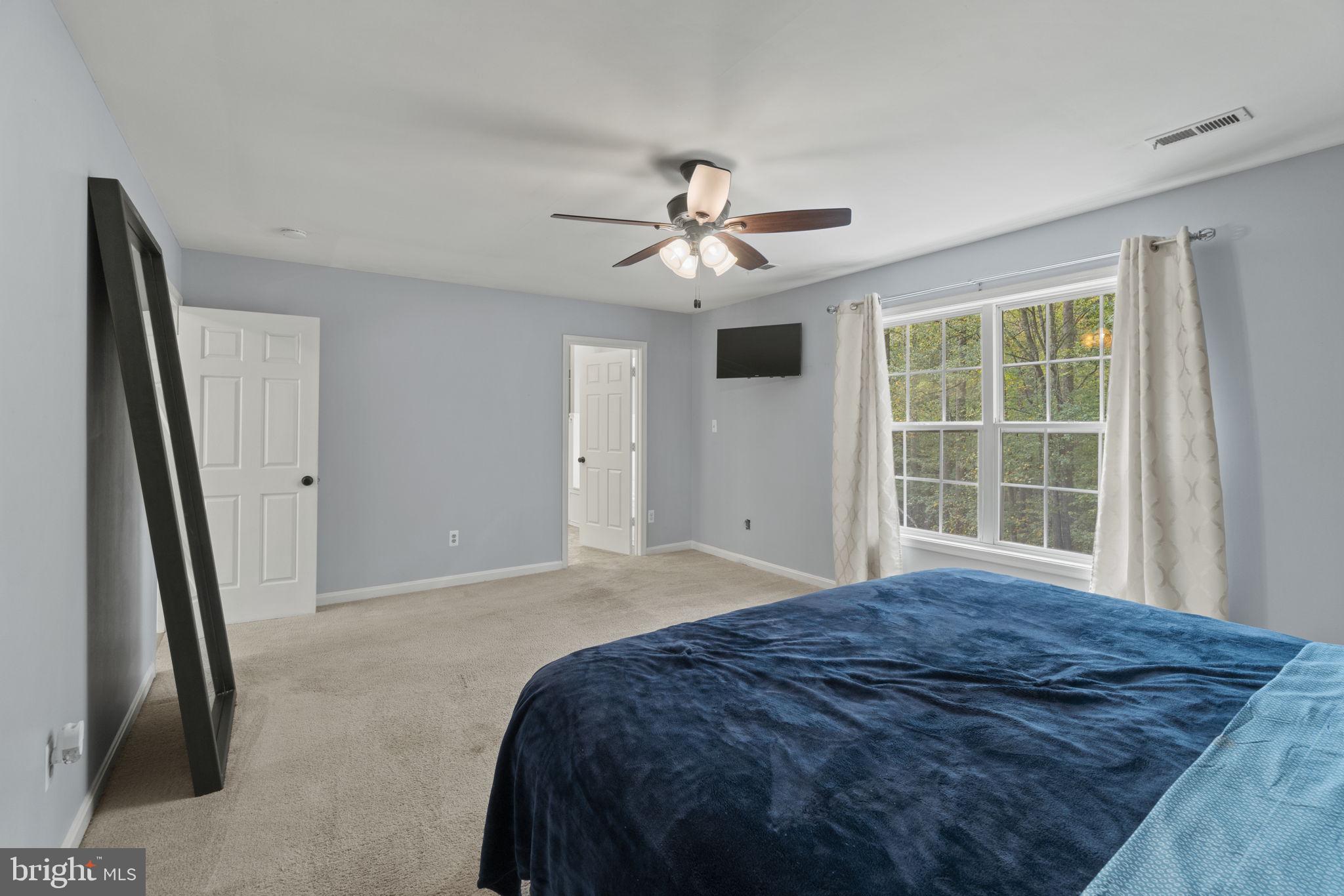 DUTCH HOLLOW - Residential