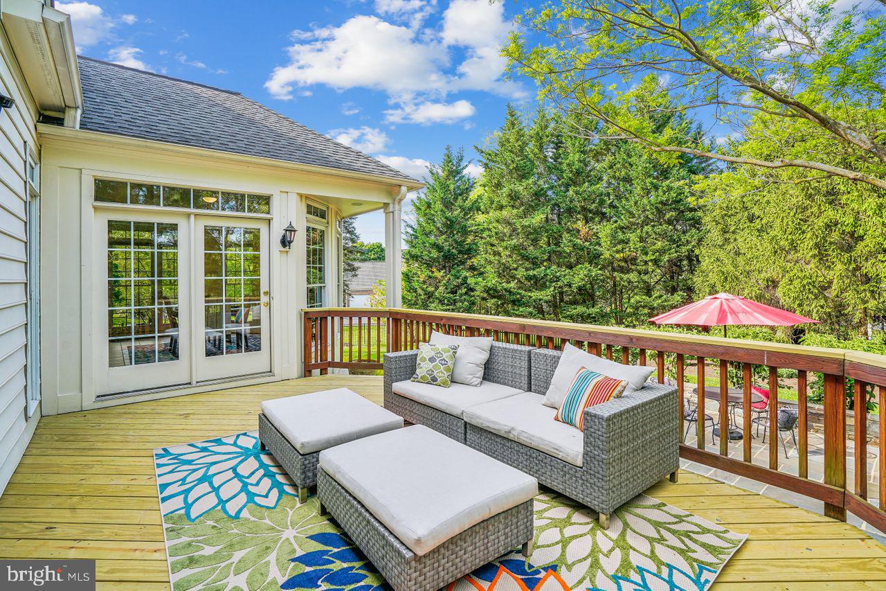 WOODLAND ESTATES - Residential