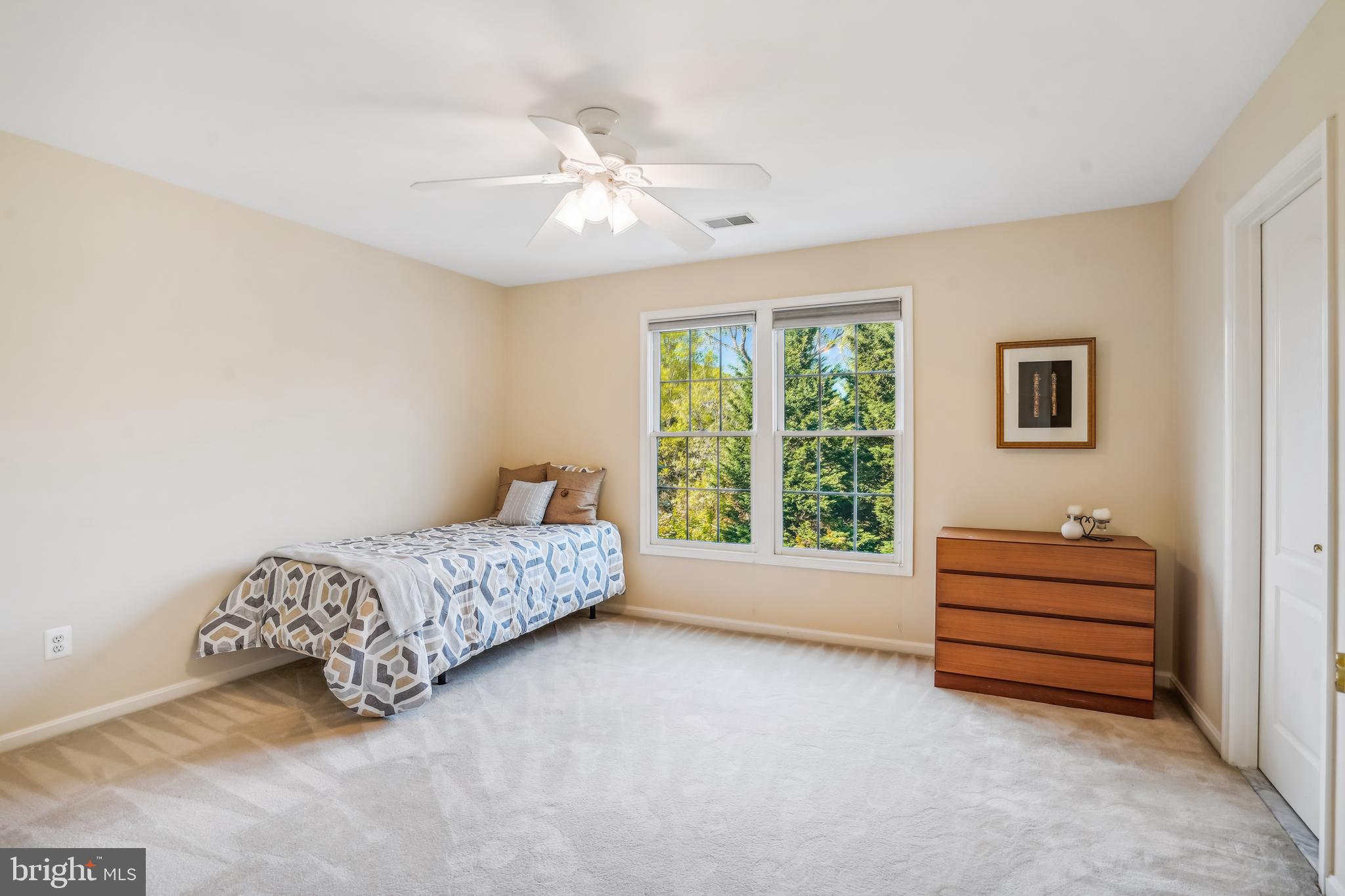 WOODLAND ESTATES - Residential