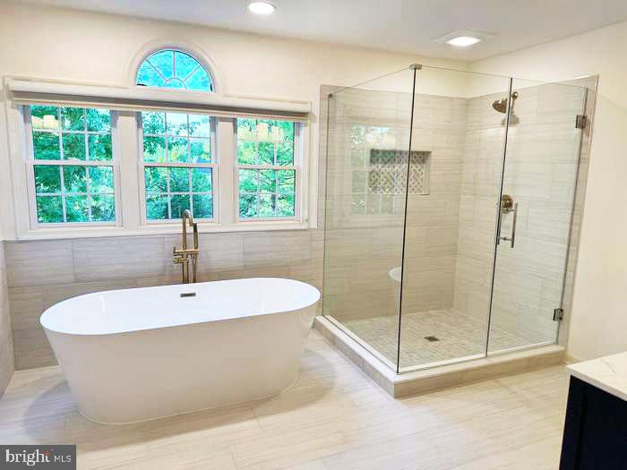 WOODLAND ESTATES - Residential