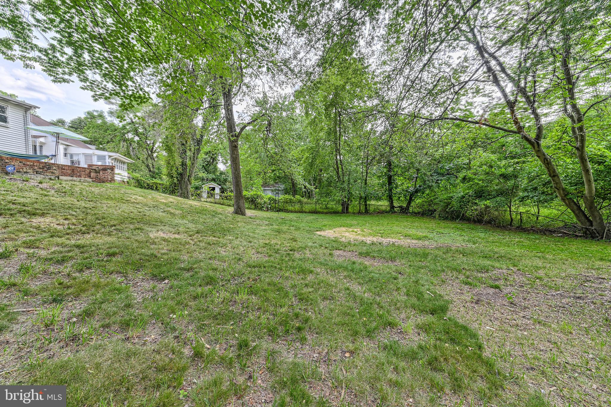 WILLOWDALE - Residential