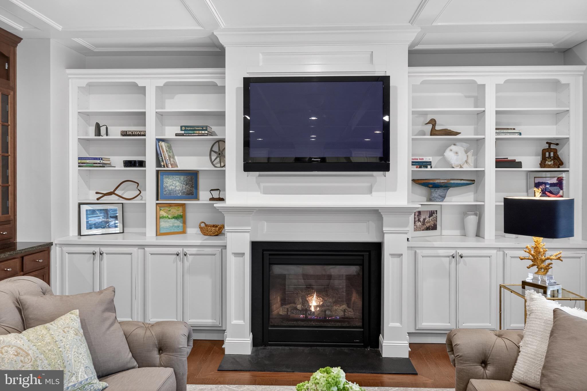 SAWGRASS AT WHITE OAK CREEK - Residential