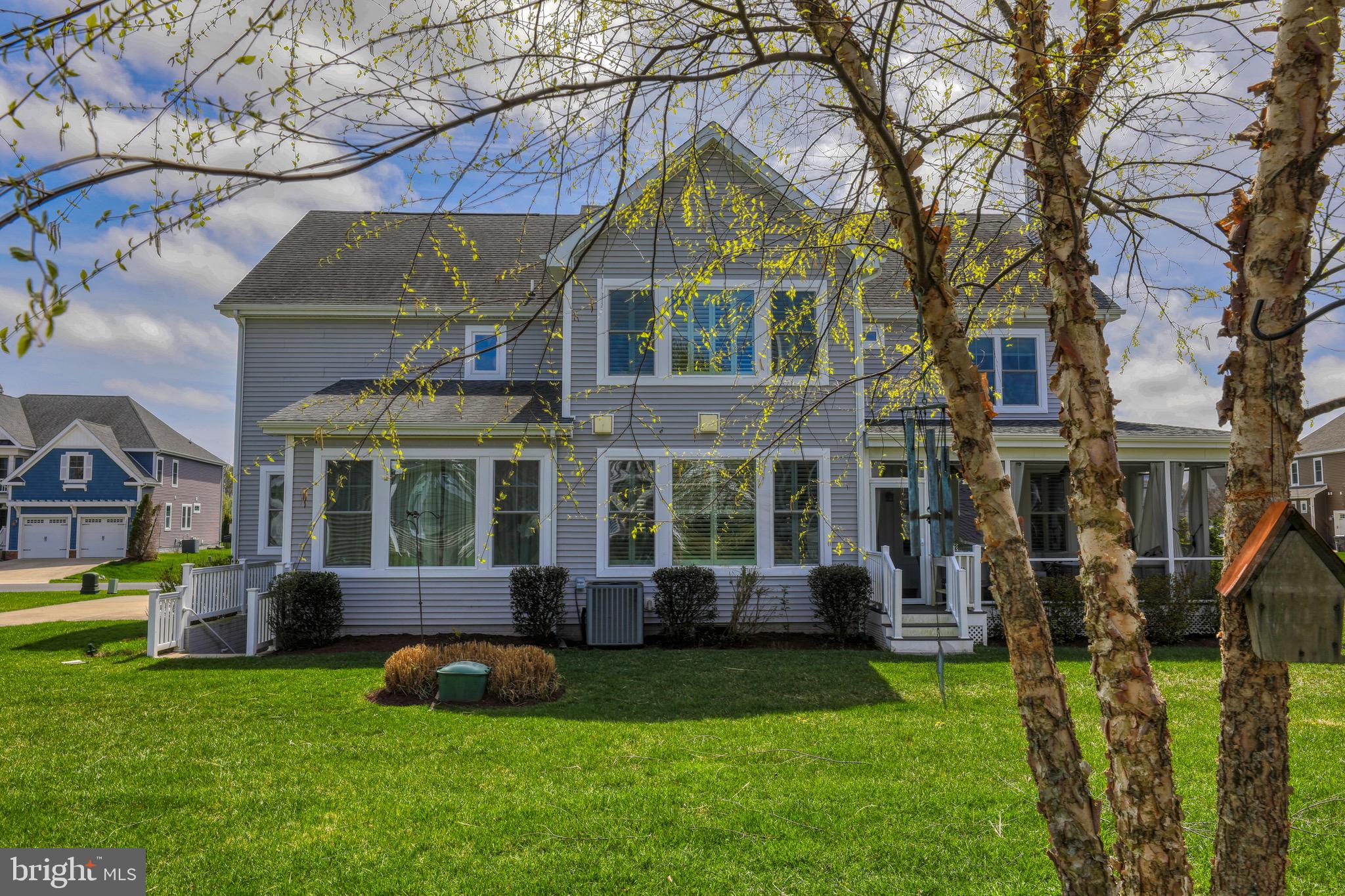 SAWGRASS AT WHITE OAK CREEK - Residential