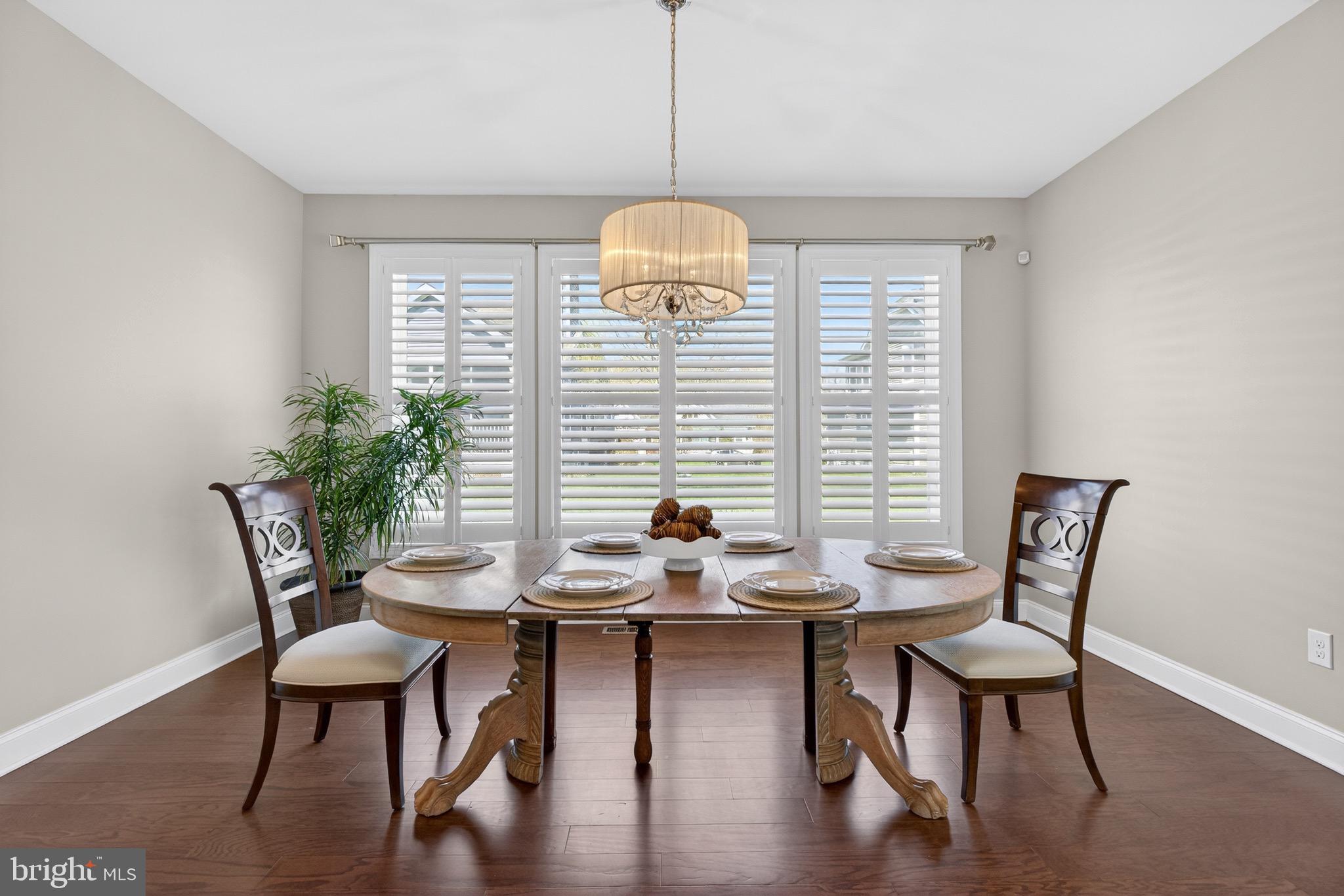 SAWGRASS AT WHITE OAK CREEK - Residential