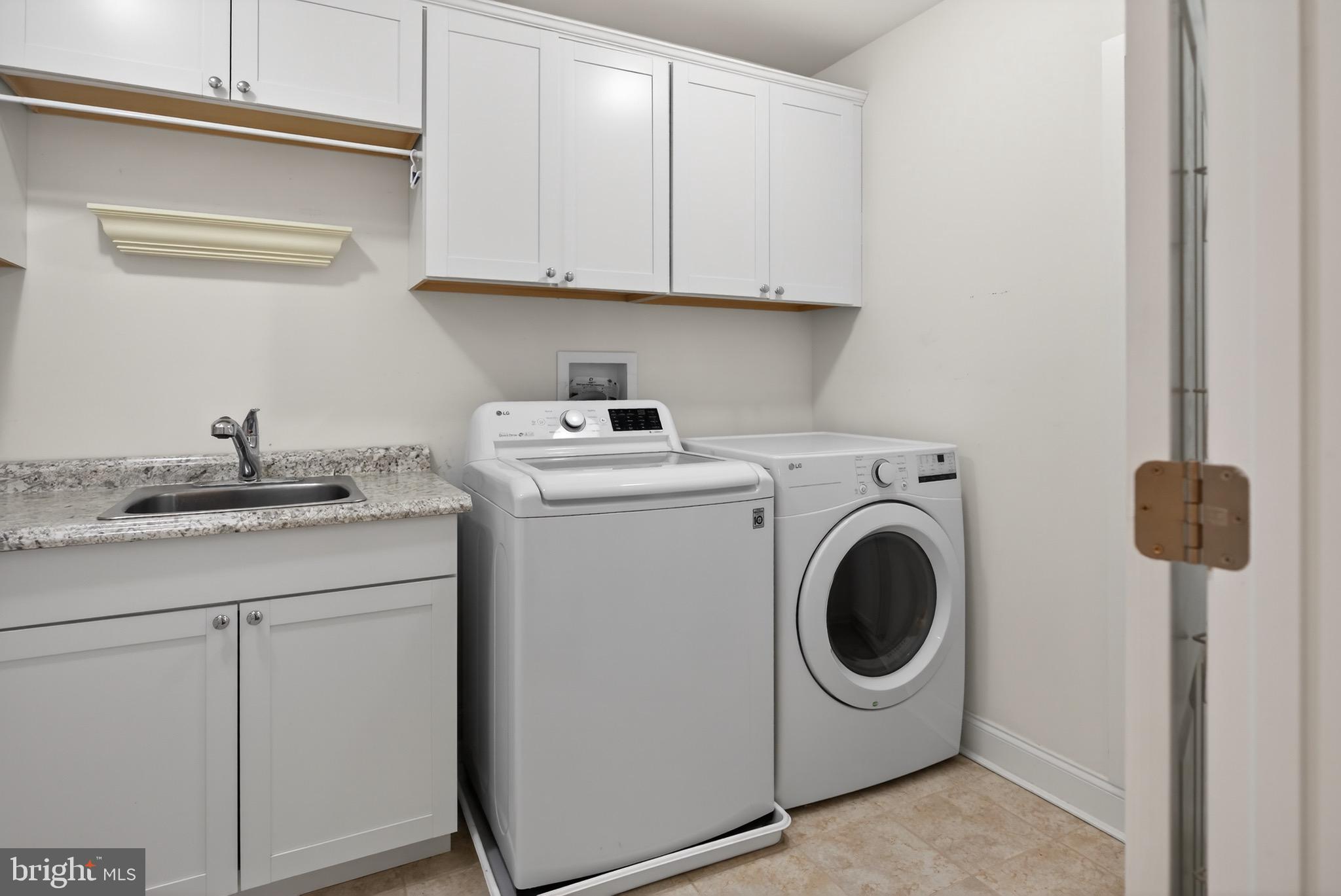 SAWGRASS AT WHITE OAK CREEK - Residential