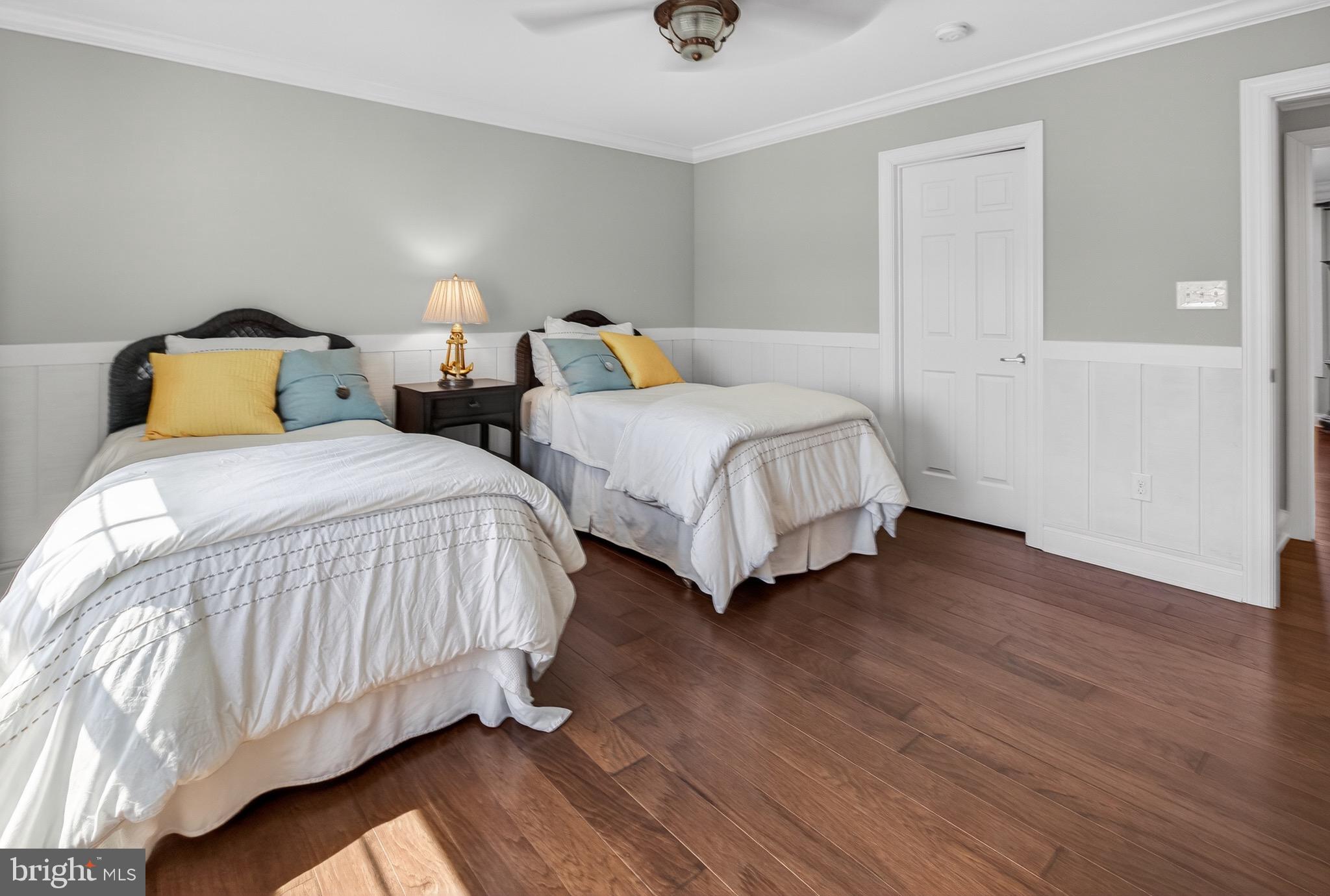 SAWGRASS AT WHITE OAK CREEK - Residential