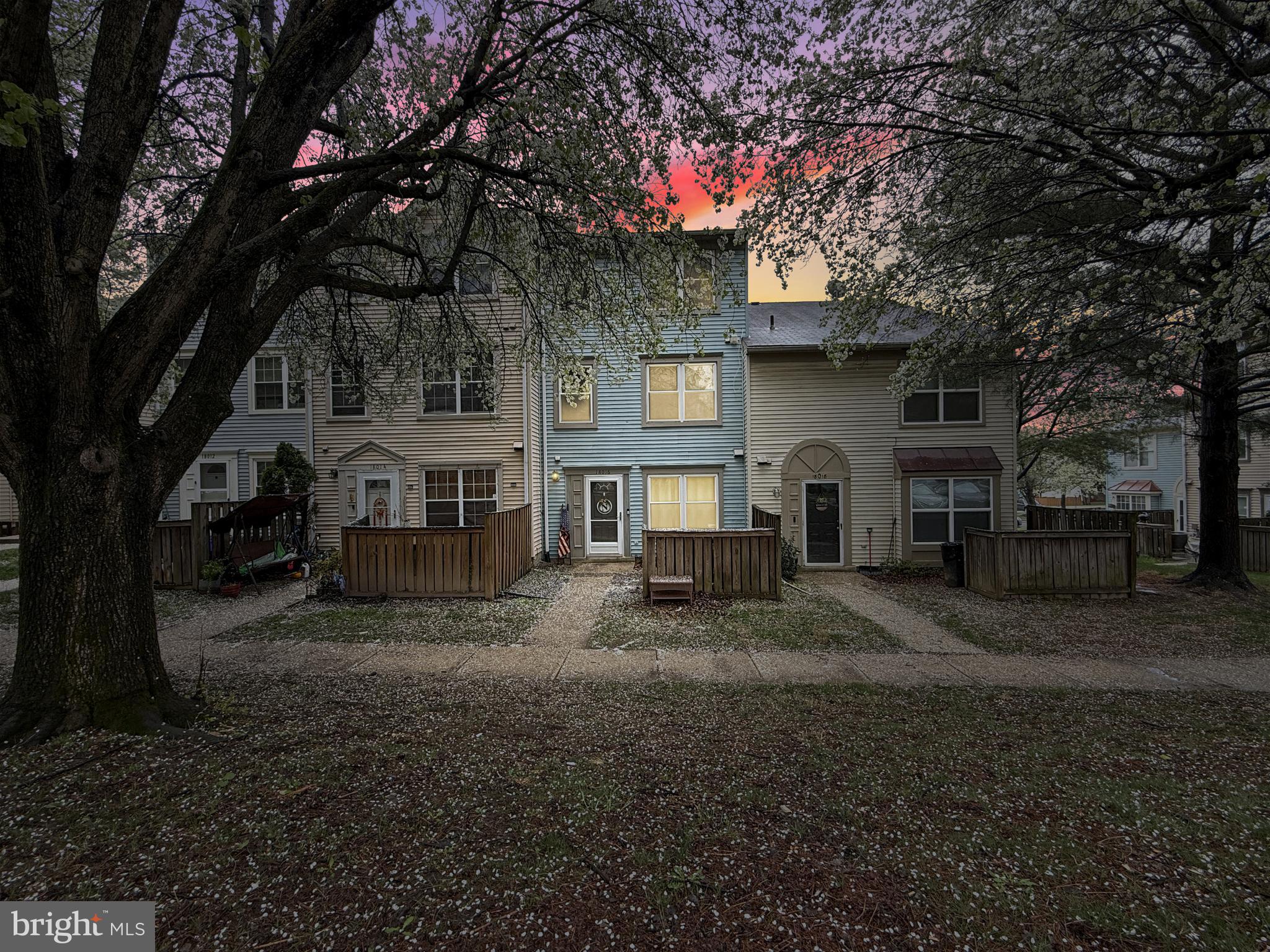 HOMELAND VILLAGE - Residential